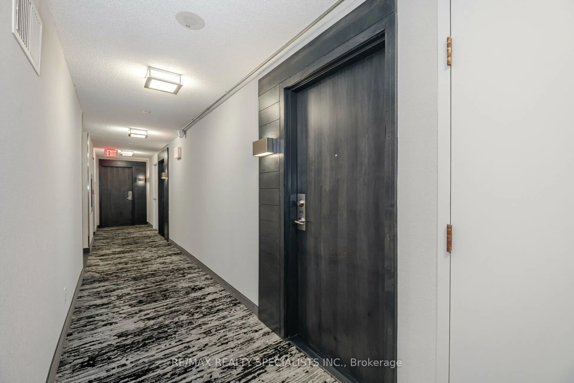 235 Sherway Gardens Road, #1609