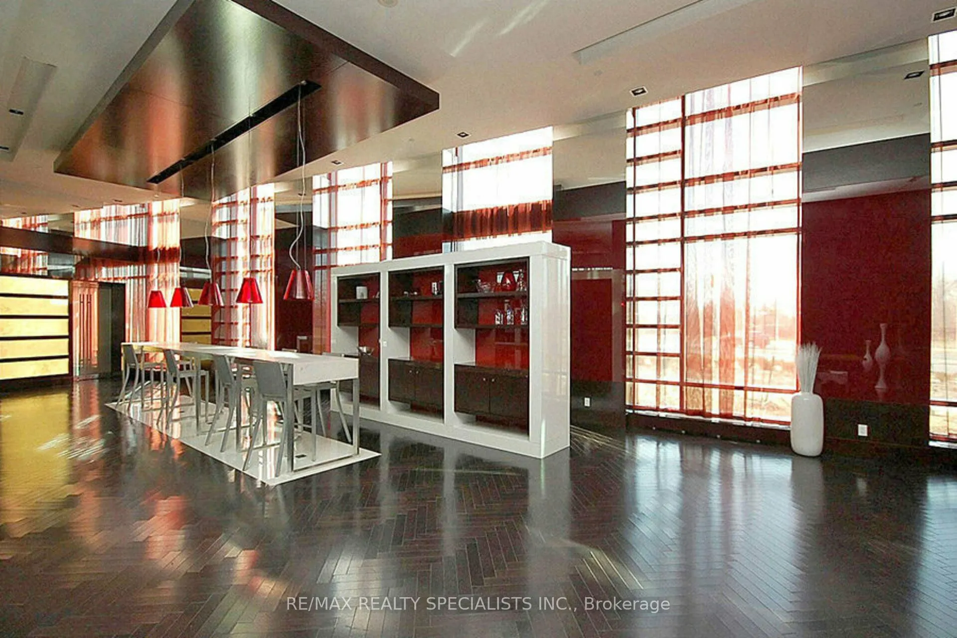 235 Sherway Gardens Road, #1609
