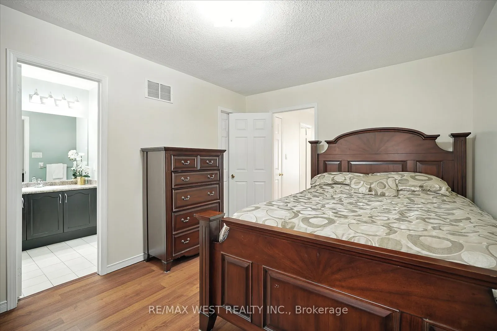 7035 Rexwood Road, #5