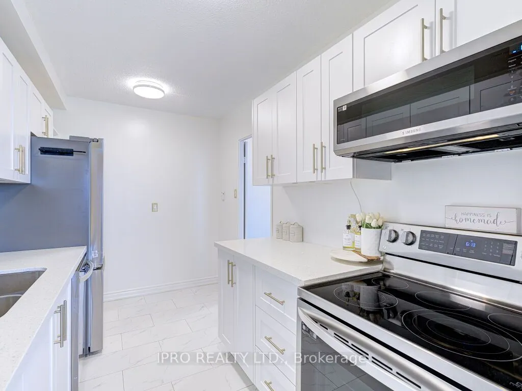 2929 Aquitaine Avenue, #1209