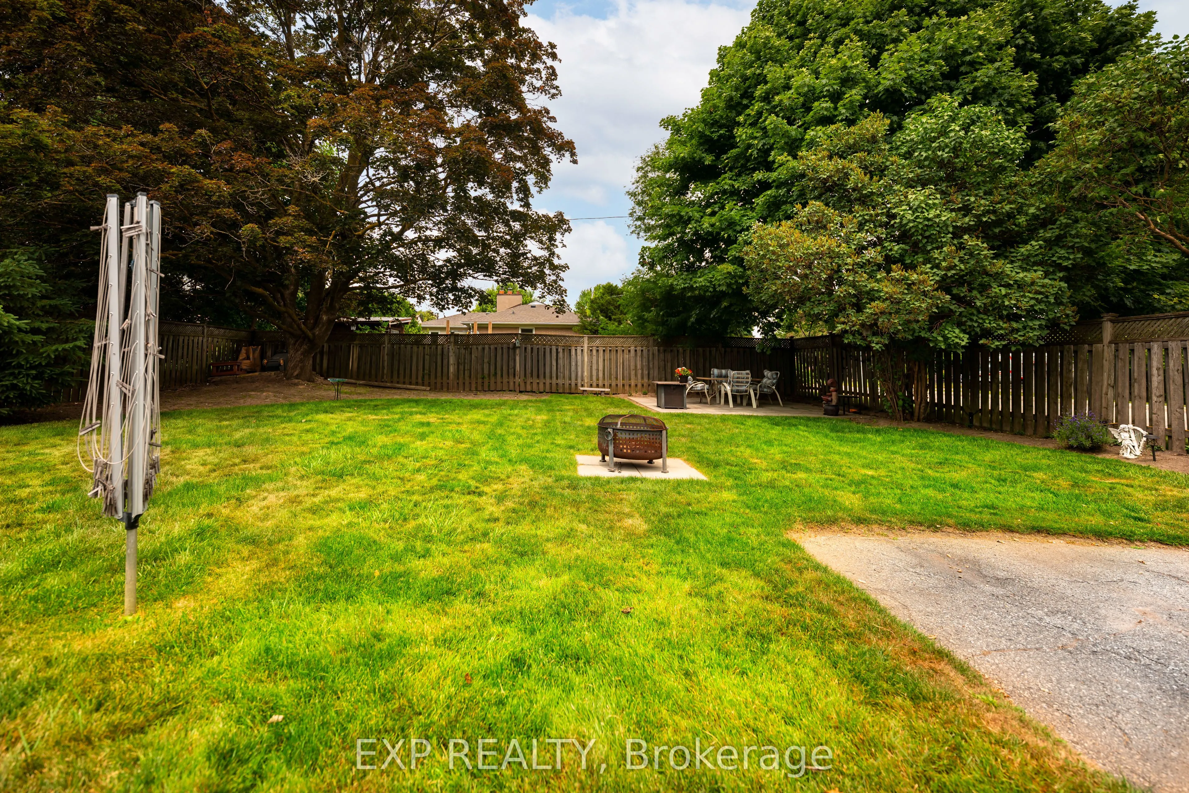 1 Banting Drive