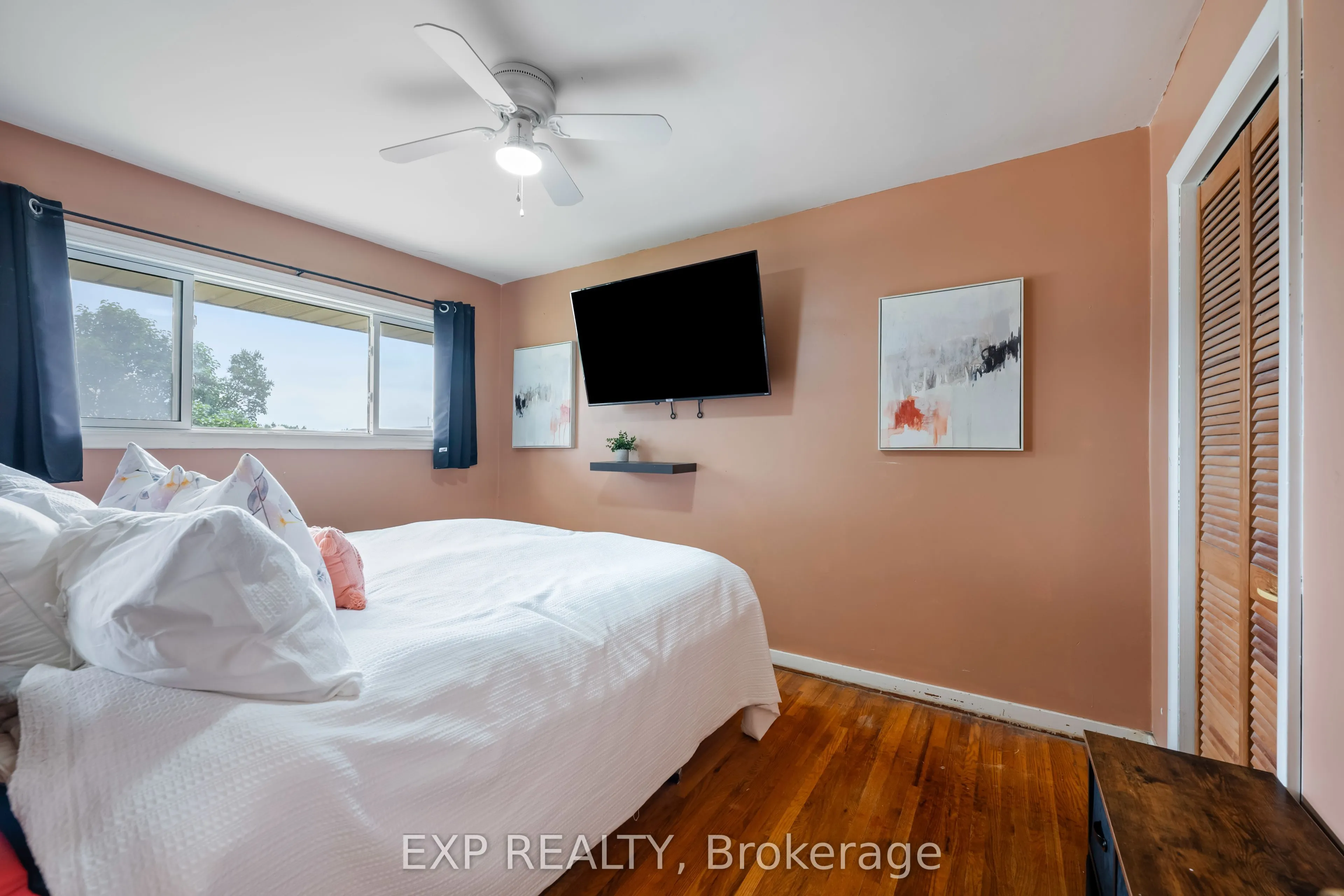 1 Banting Drive