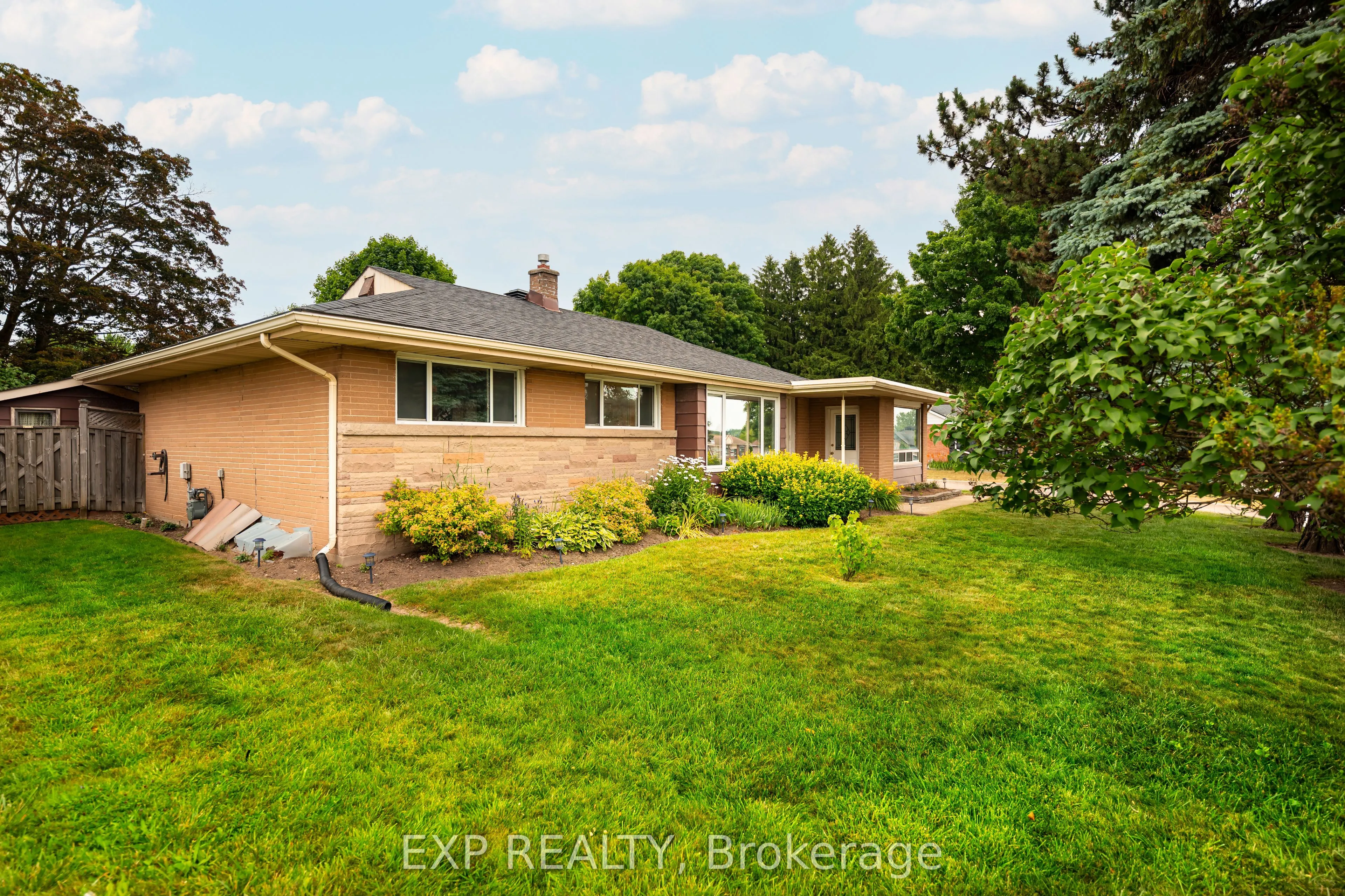 1 Banting Drive