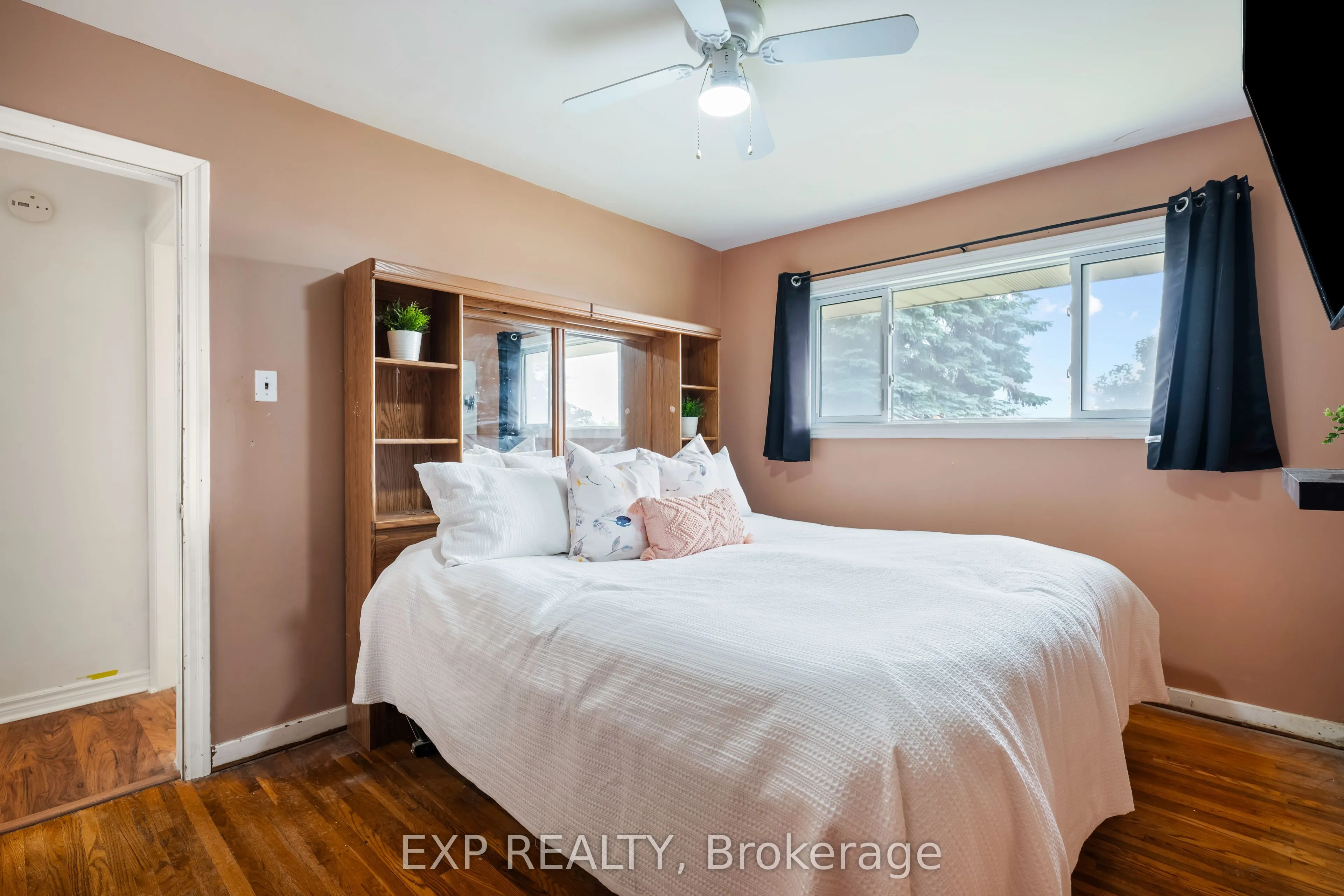 1 Banting Drive