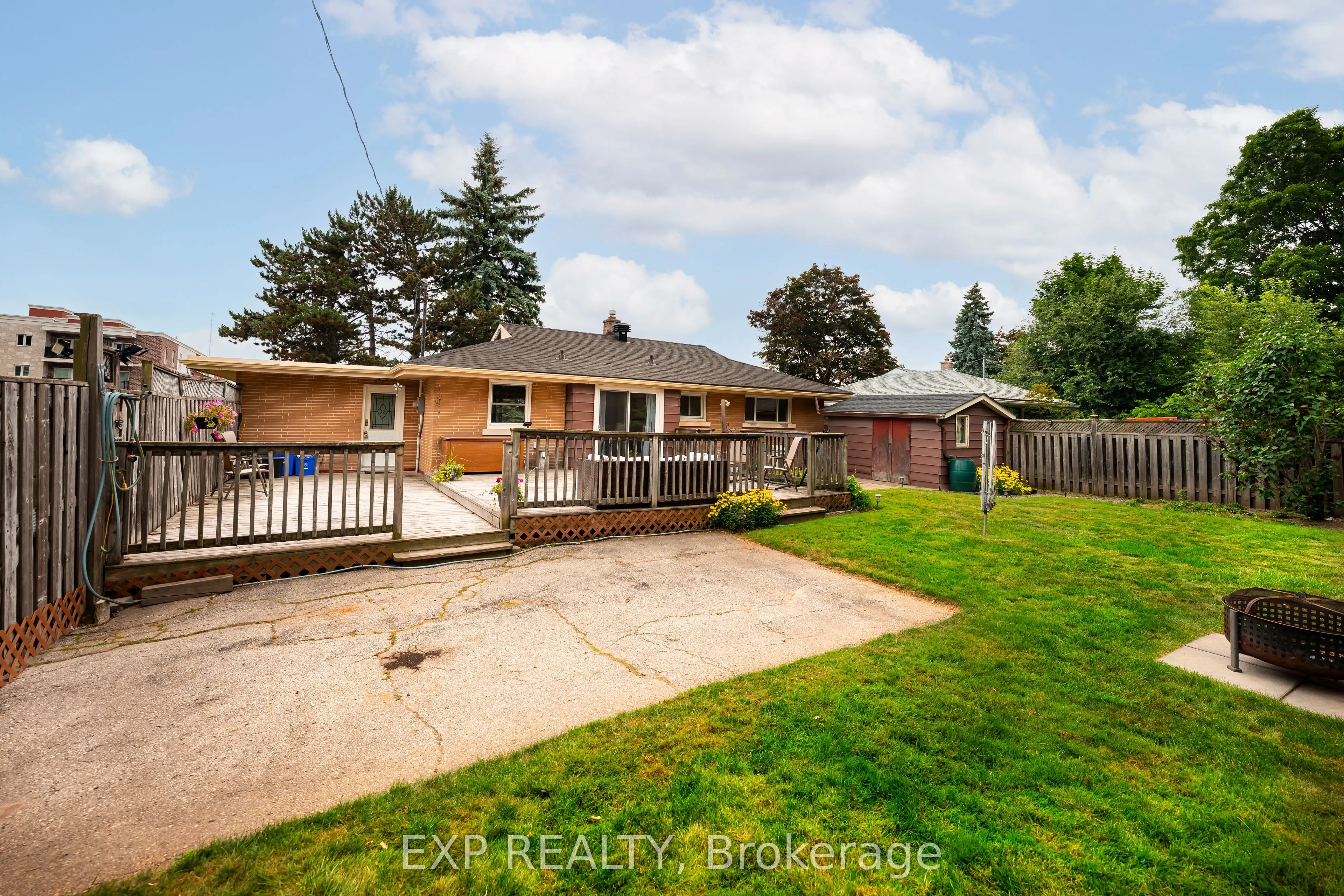 1 Banting Drive