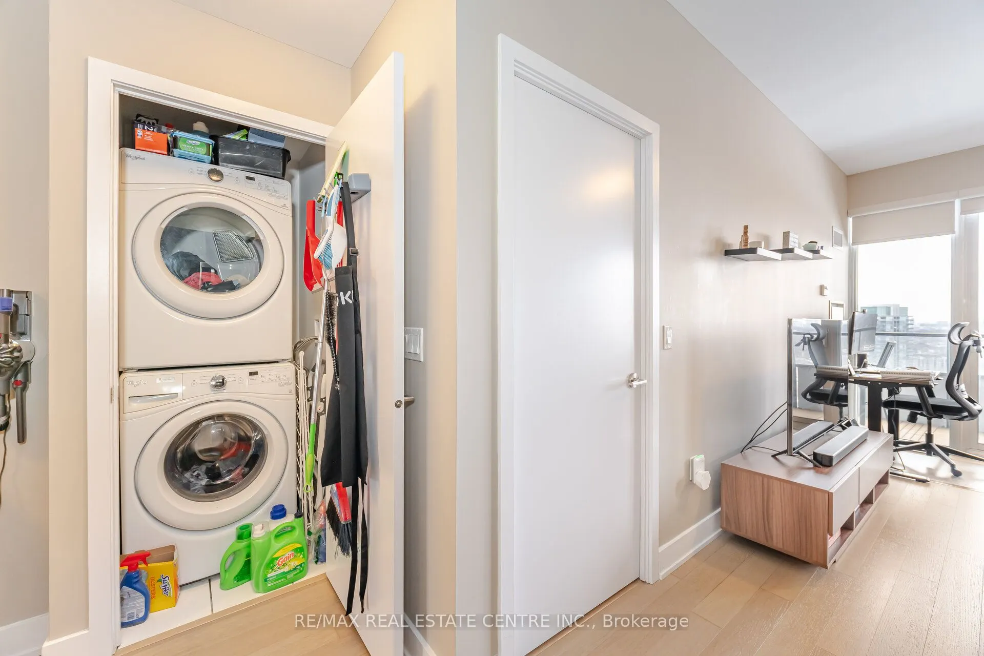 30 Shore Breeze Drive, #2622