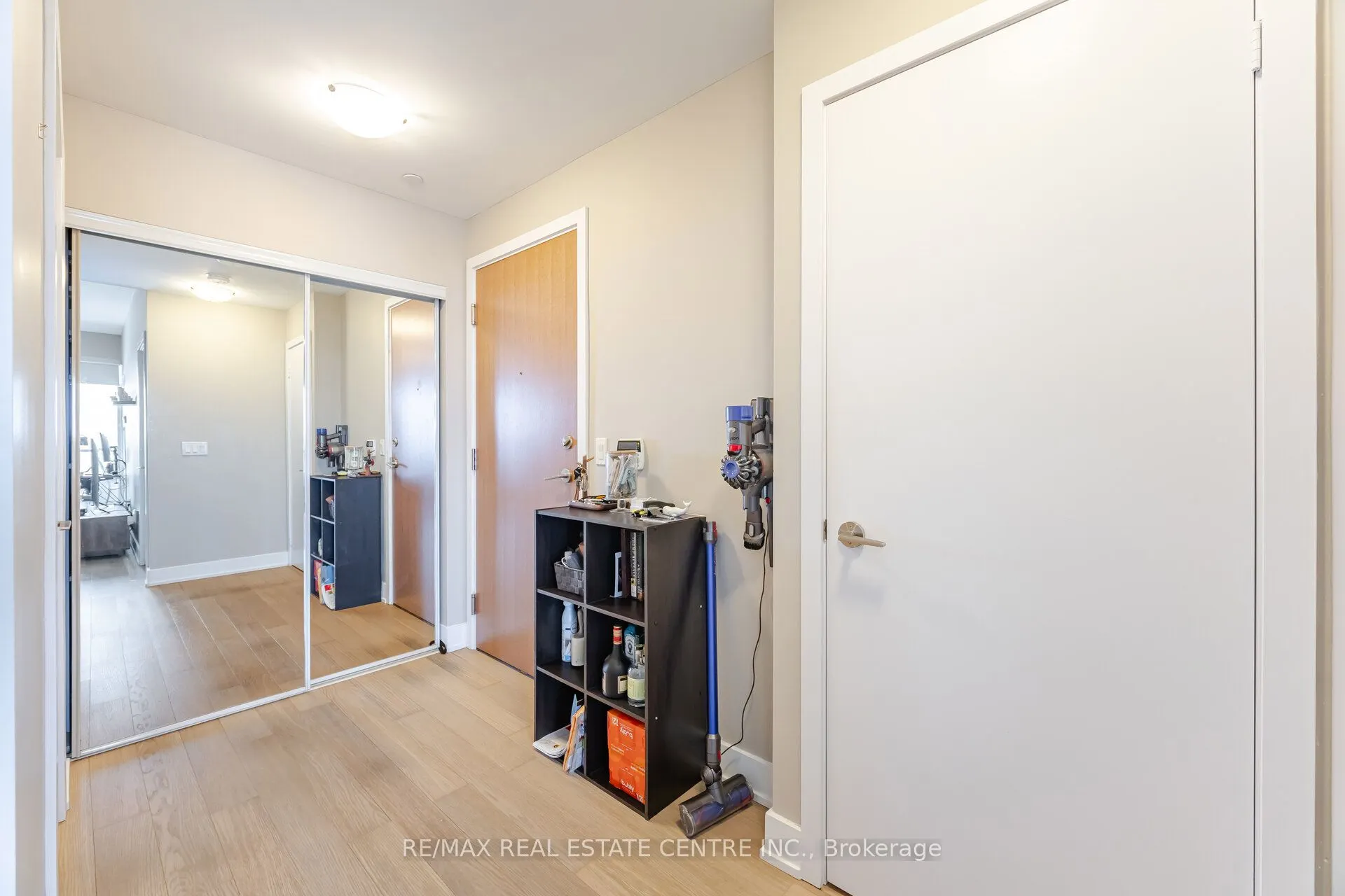 30 Shore Breeze Drive, #2622