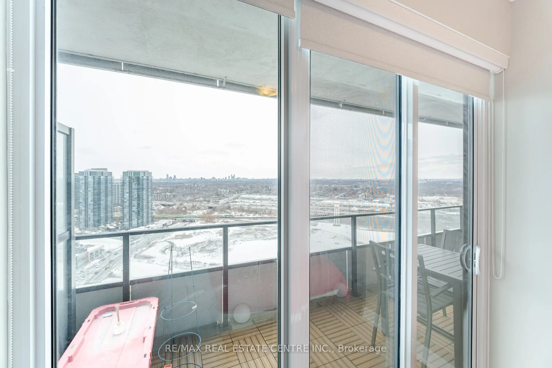 30 Shore Breeze Drive, #2622