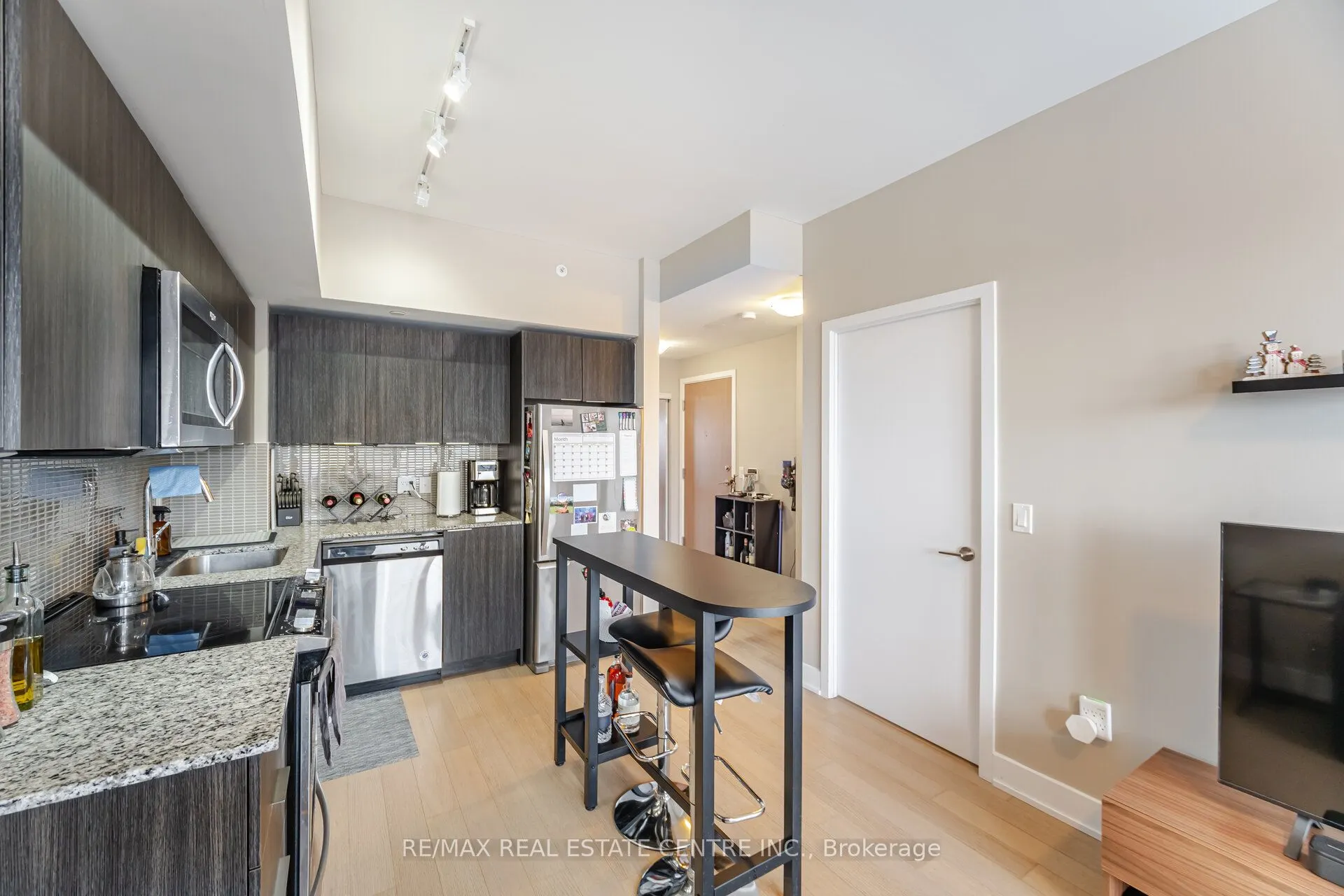 30 Shore Breeze Drive, #2622