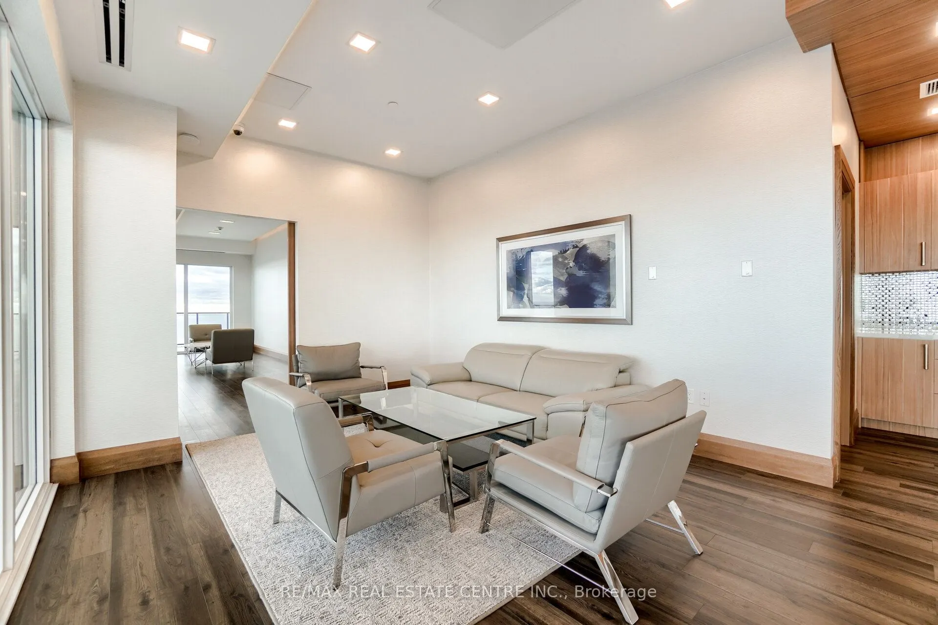30 Shore Breeze Drive, #2622