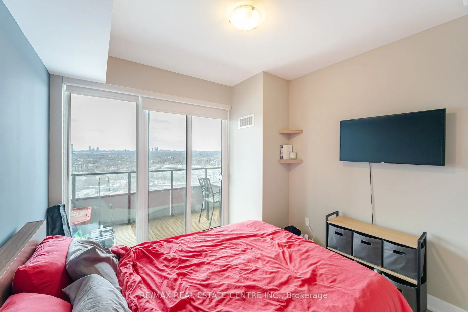 30 Shore Breeze Drive, #2622