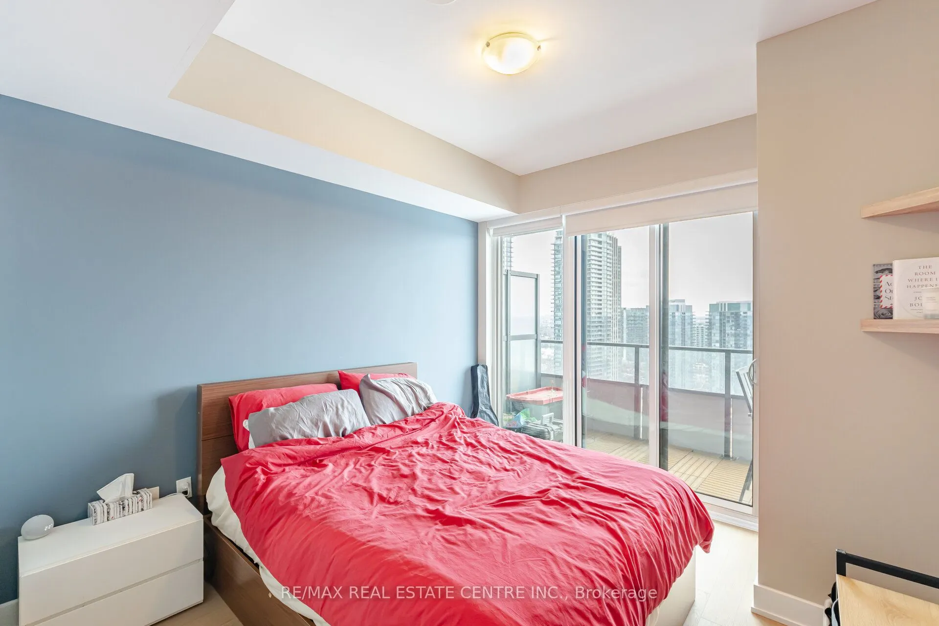 30 Shore Breeze Drive, #2622