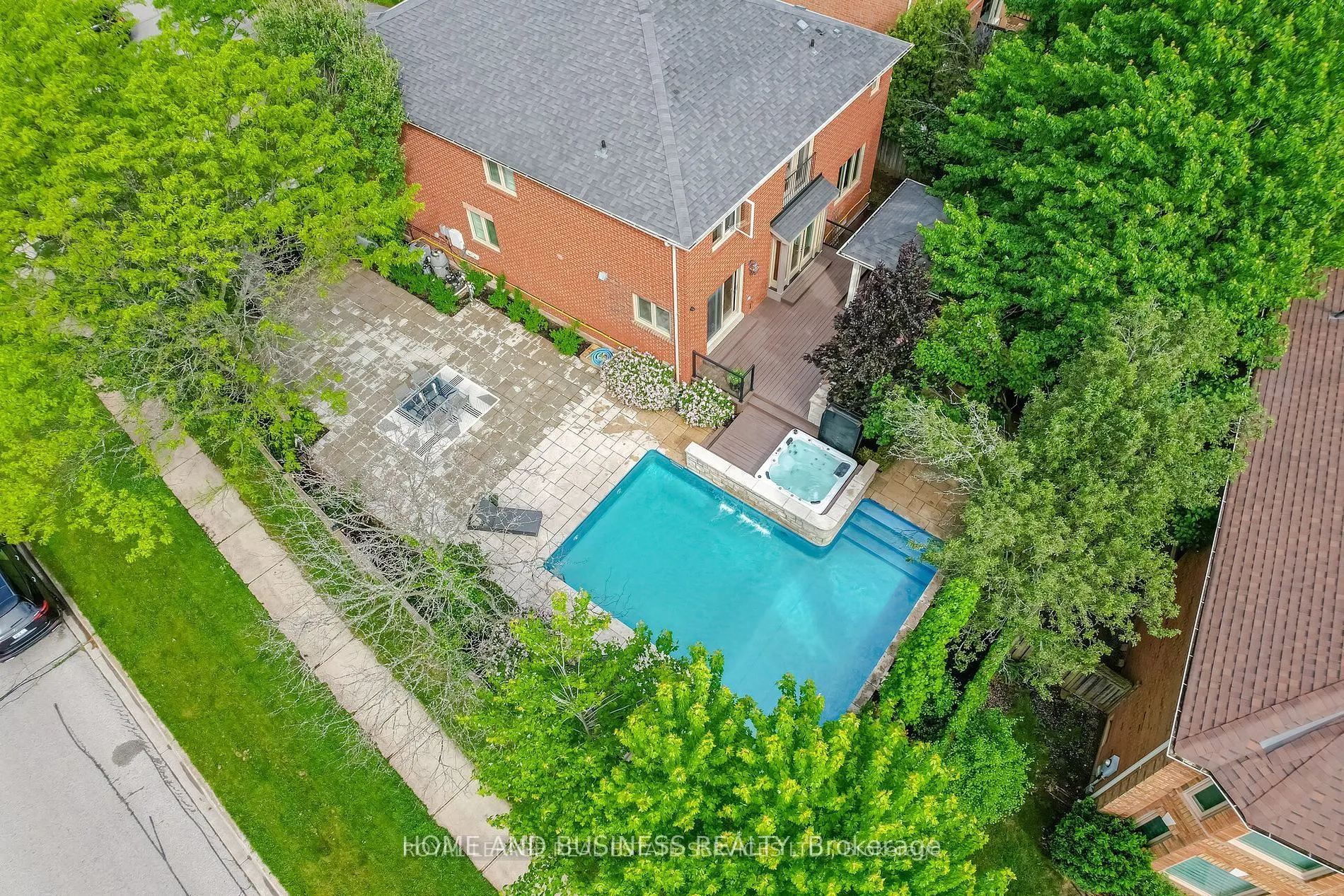 2192 Oakmead Boulevard