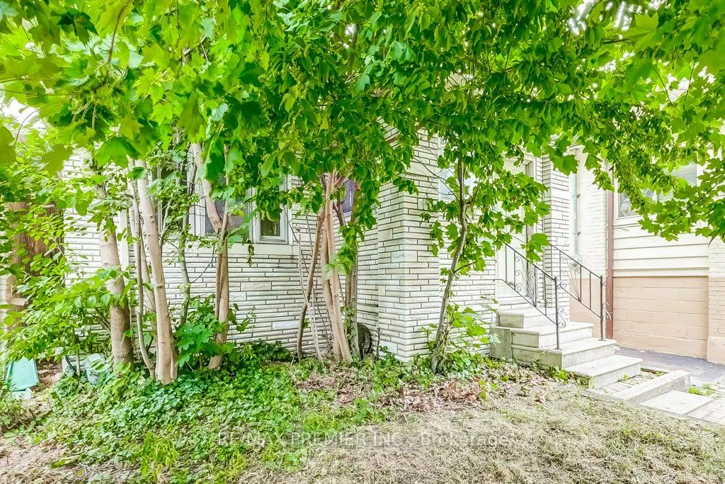 16 Porter Avenue