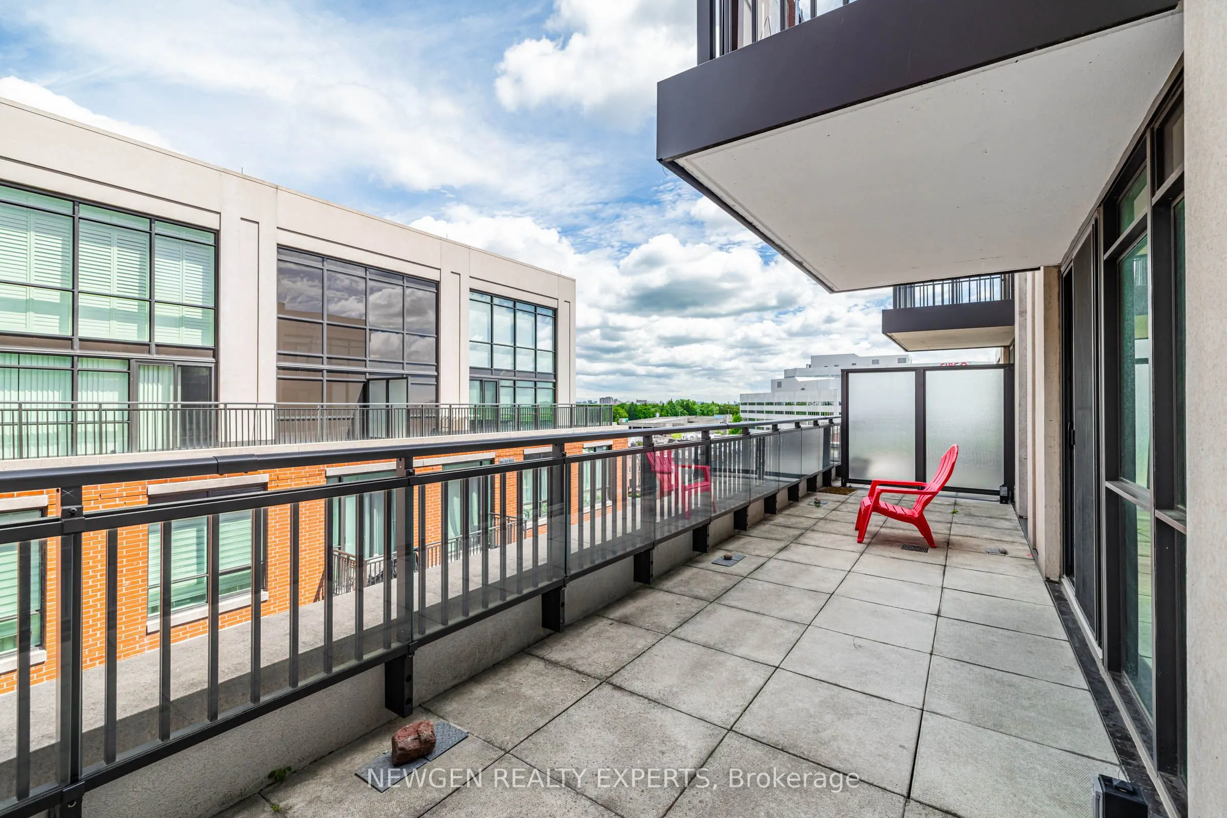 800 Lawrence Avenue W, #704