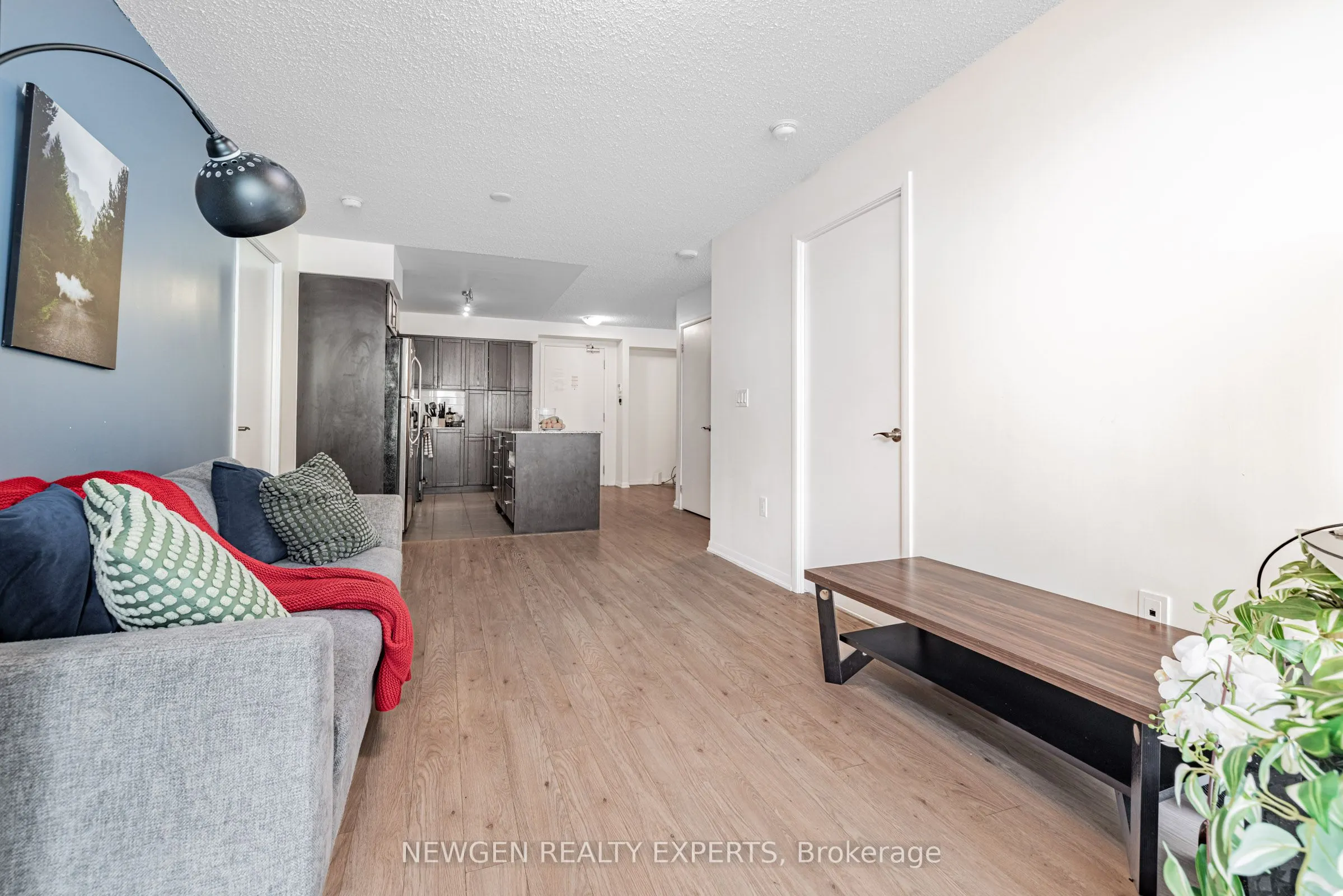 800 Lawrence Avenue W, #704
