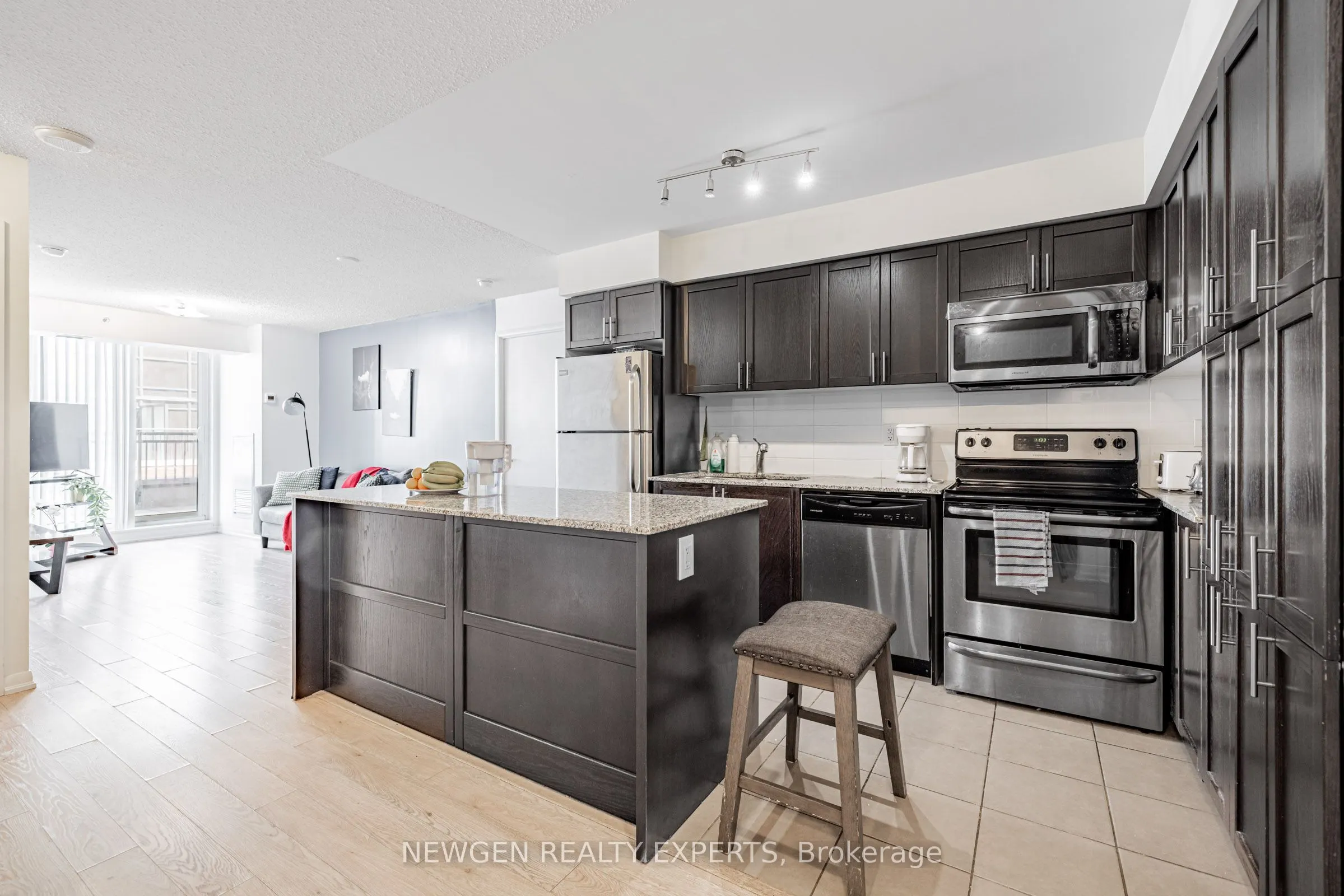 800 Lawrence Avenue W, #704