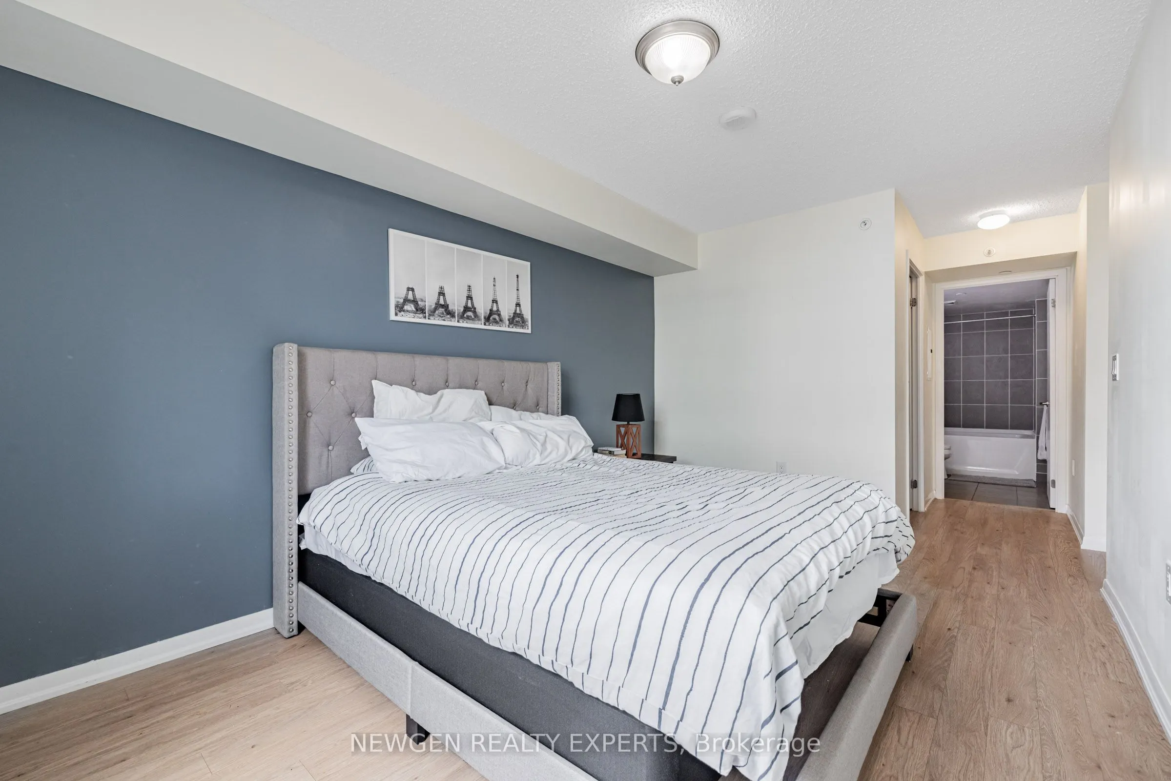 800 Lawrence Avenue W, #704