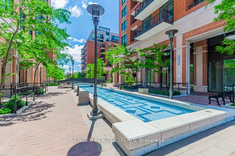 800 Lawrence Avenue W, #704