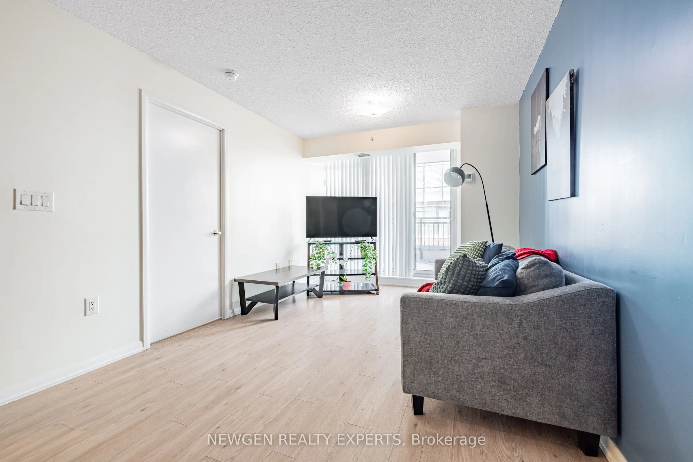 800 Lawrence Avenue W, #704