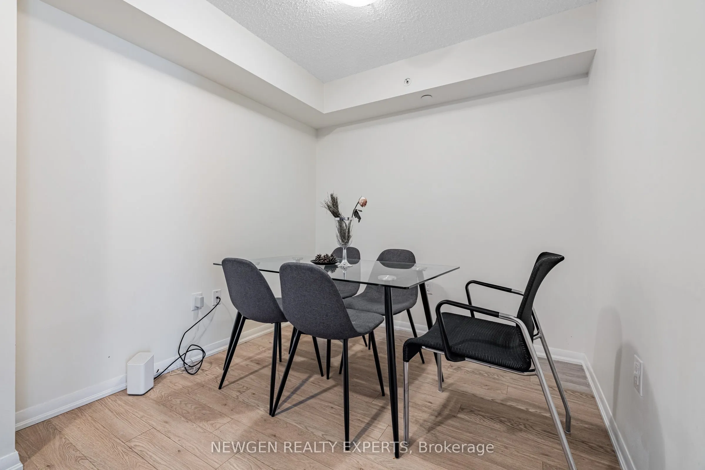 800 Lawrence Avenue W, #704