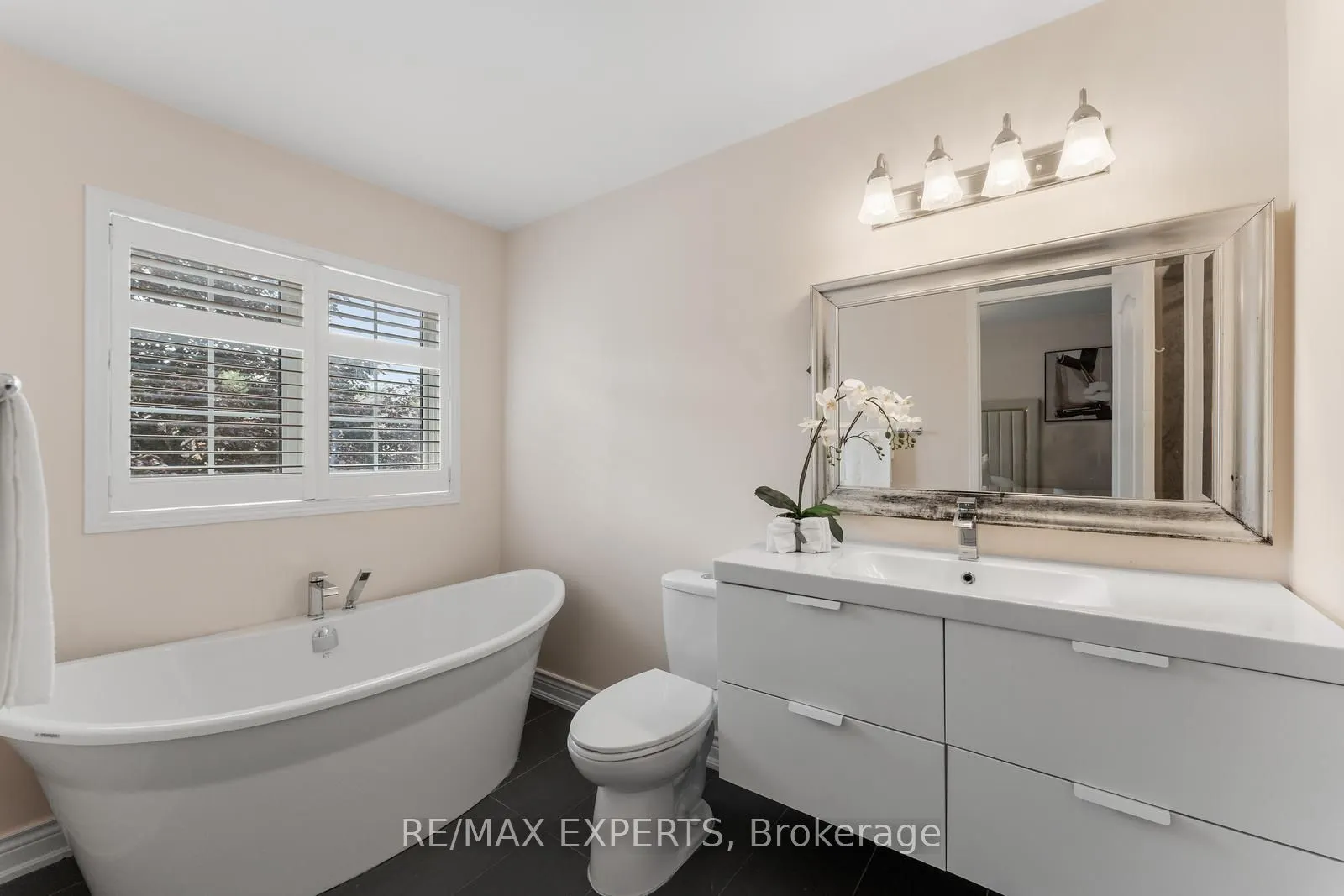 7267 FRONTIER Ridge