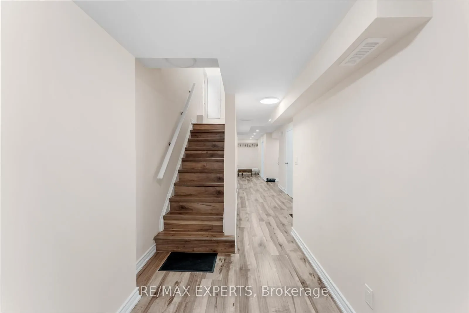 7267 FRONTIER Ridge