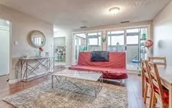 238 Queen Street S