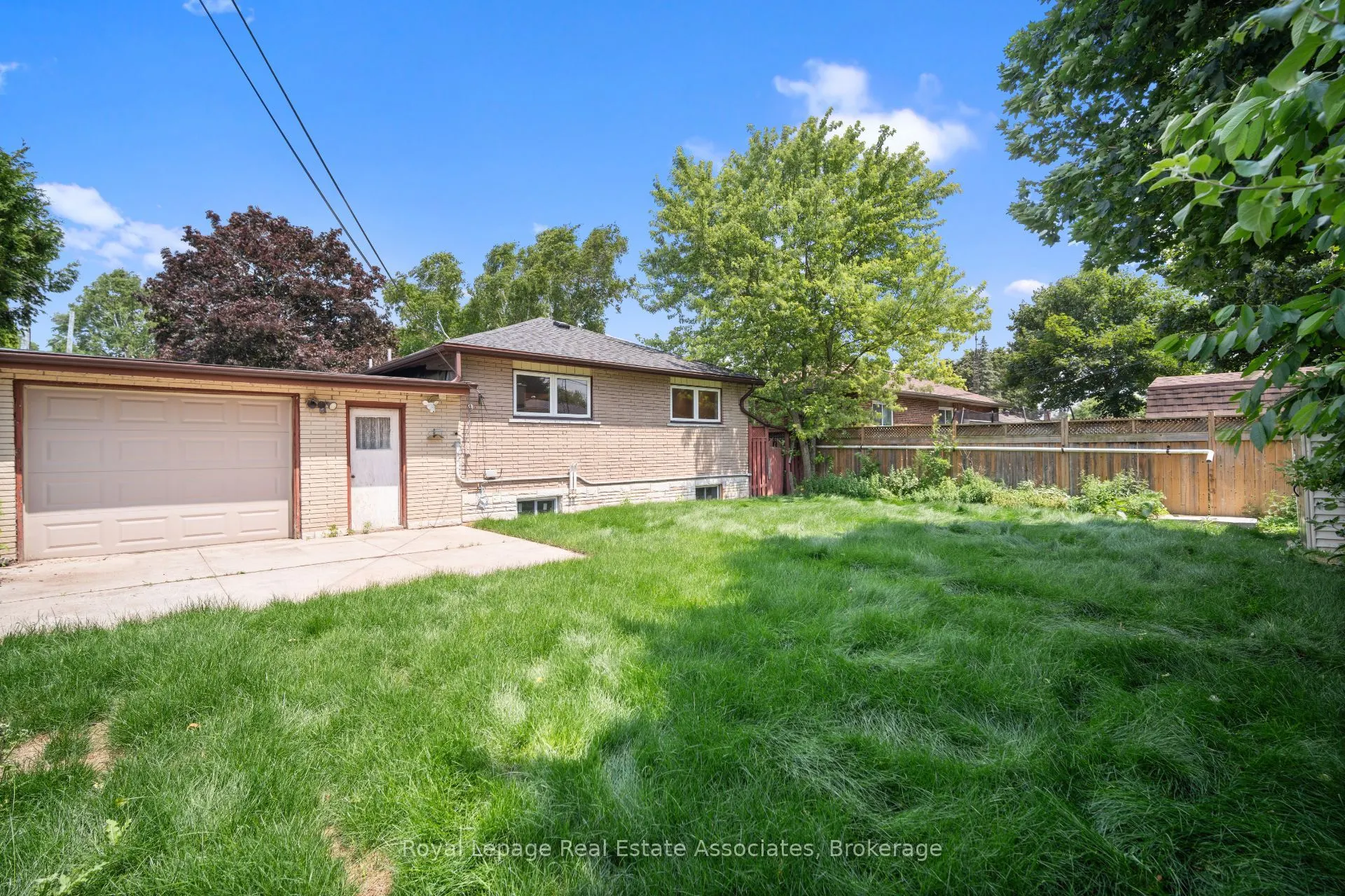 168 Tidey Avenue