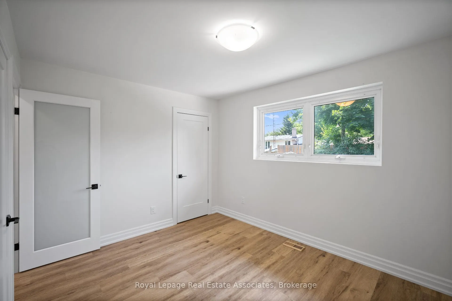 168 Tidey Avenue