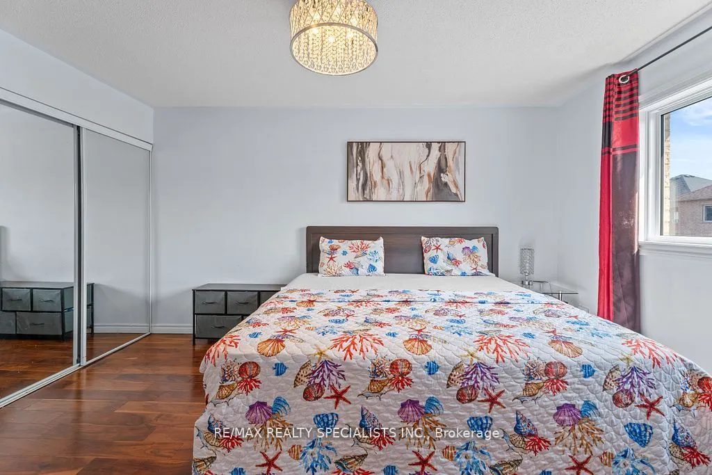 8 Coachwhip Road