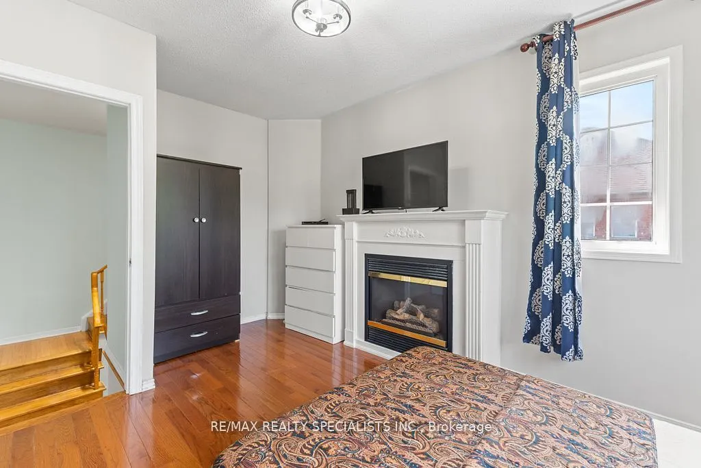 8 Coachwhip Road