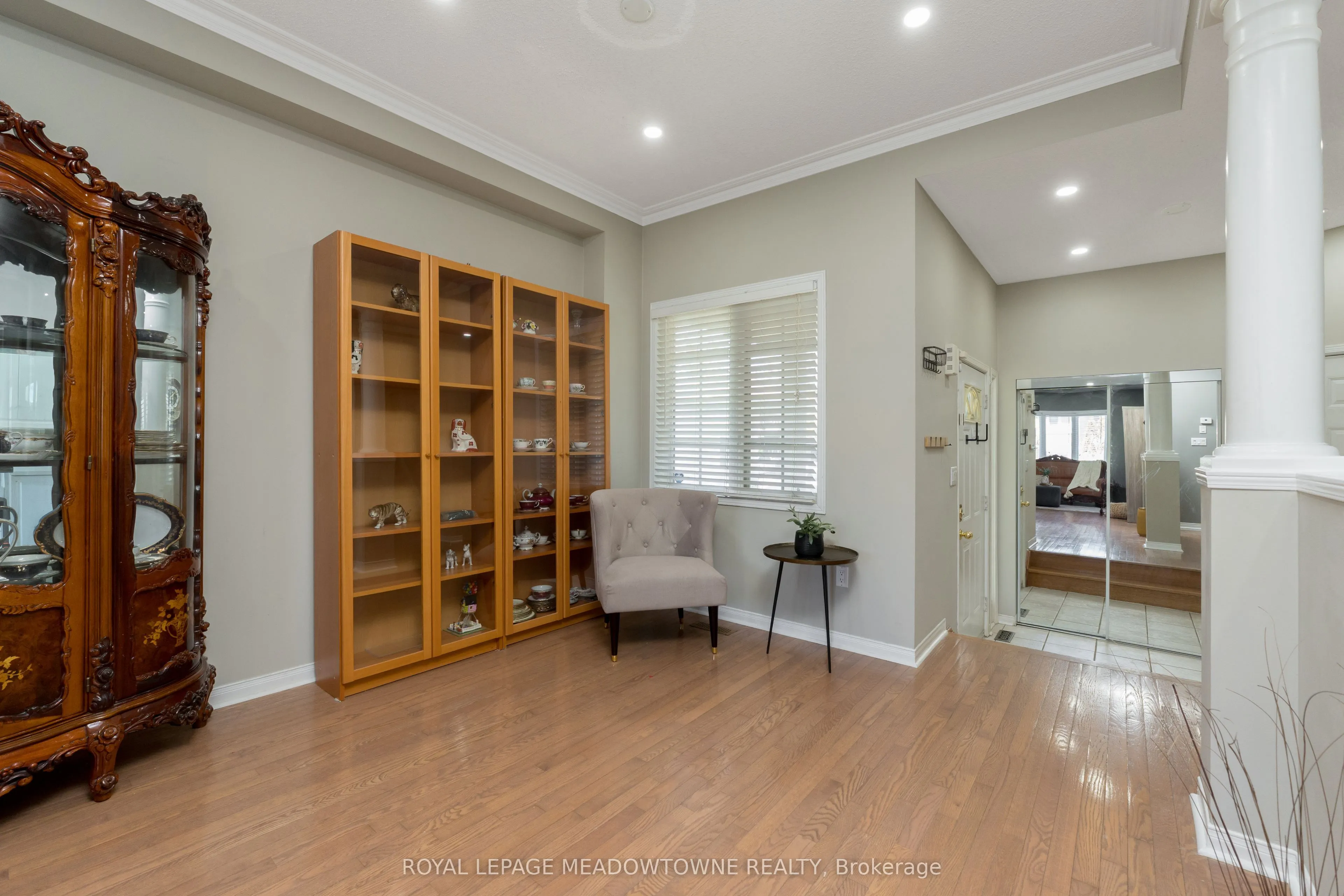 1876 Stevington Crescent
