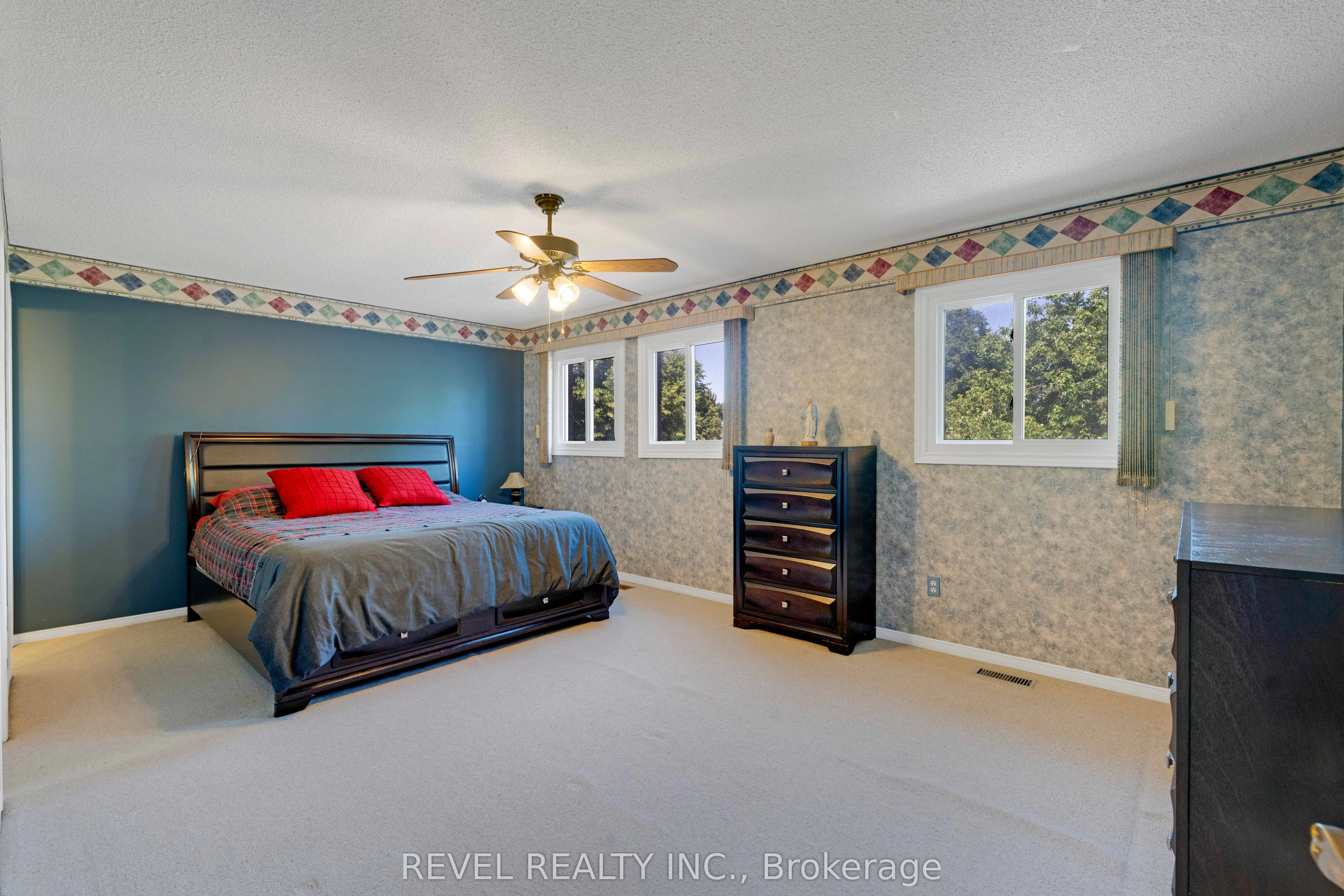 42 Deer Valley Drive