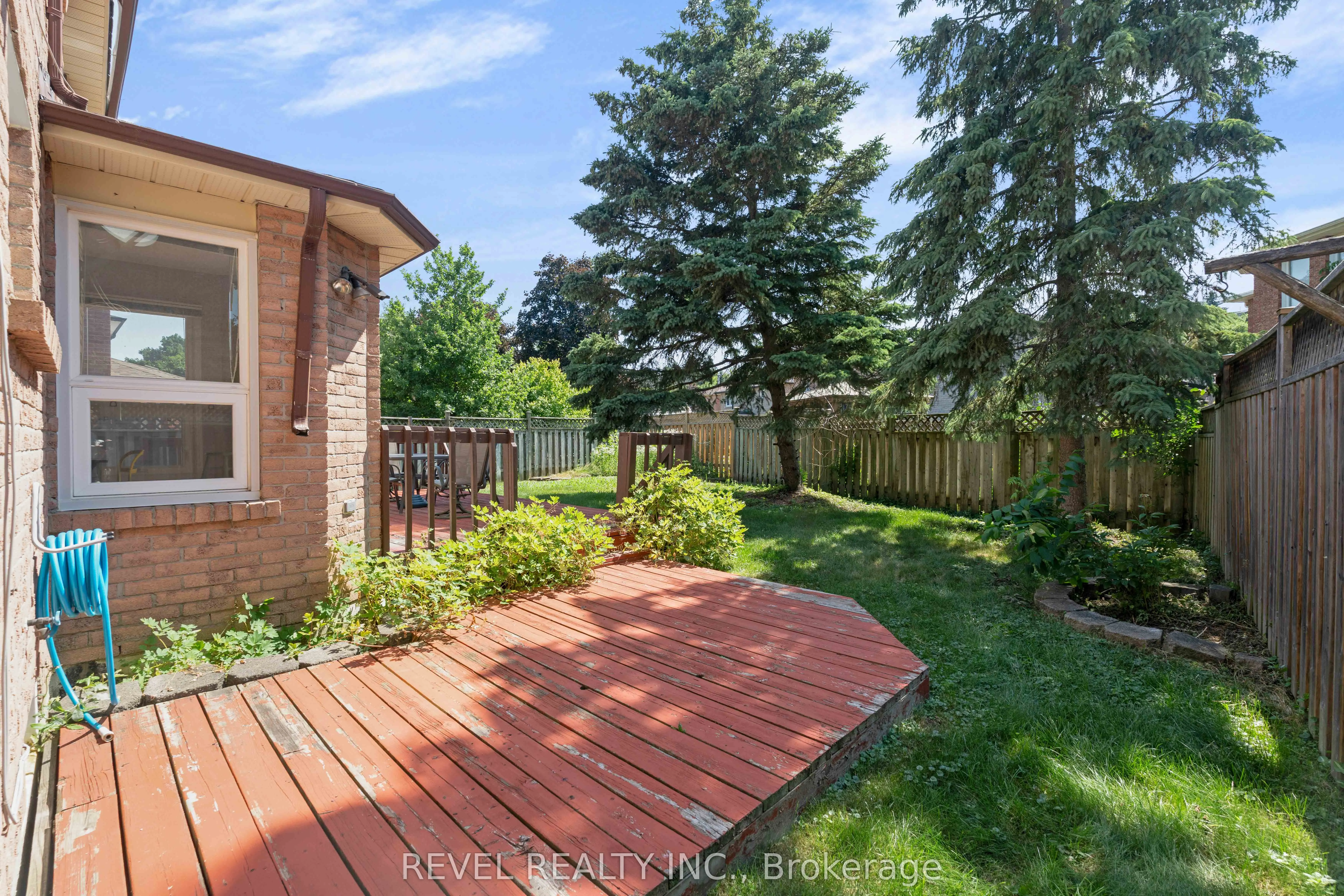 42 Deer Valley Drive