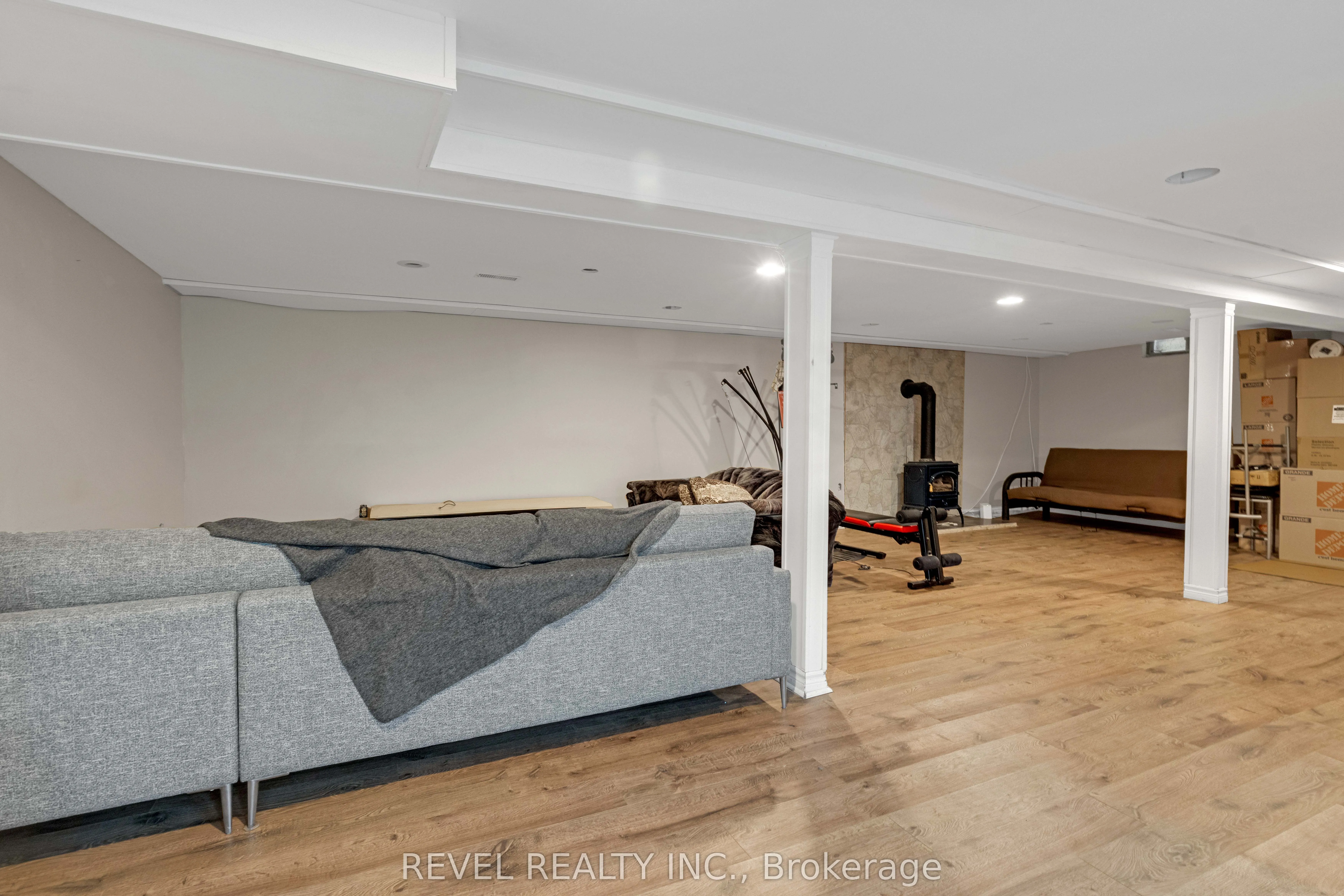 42 Deer Valley Drive