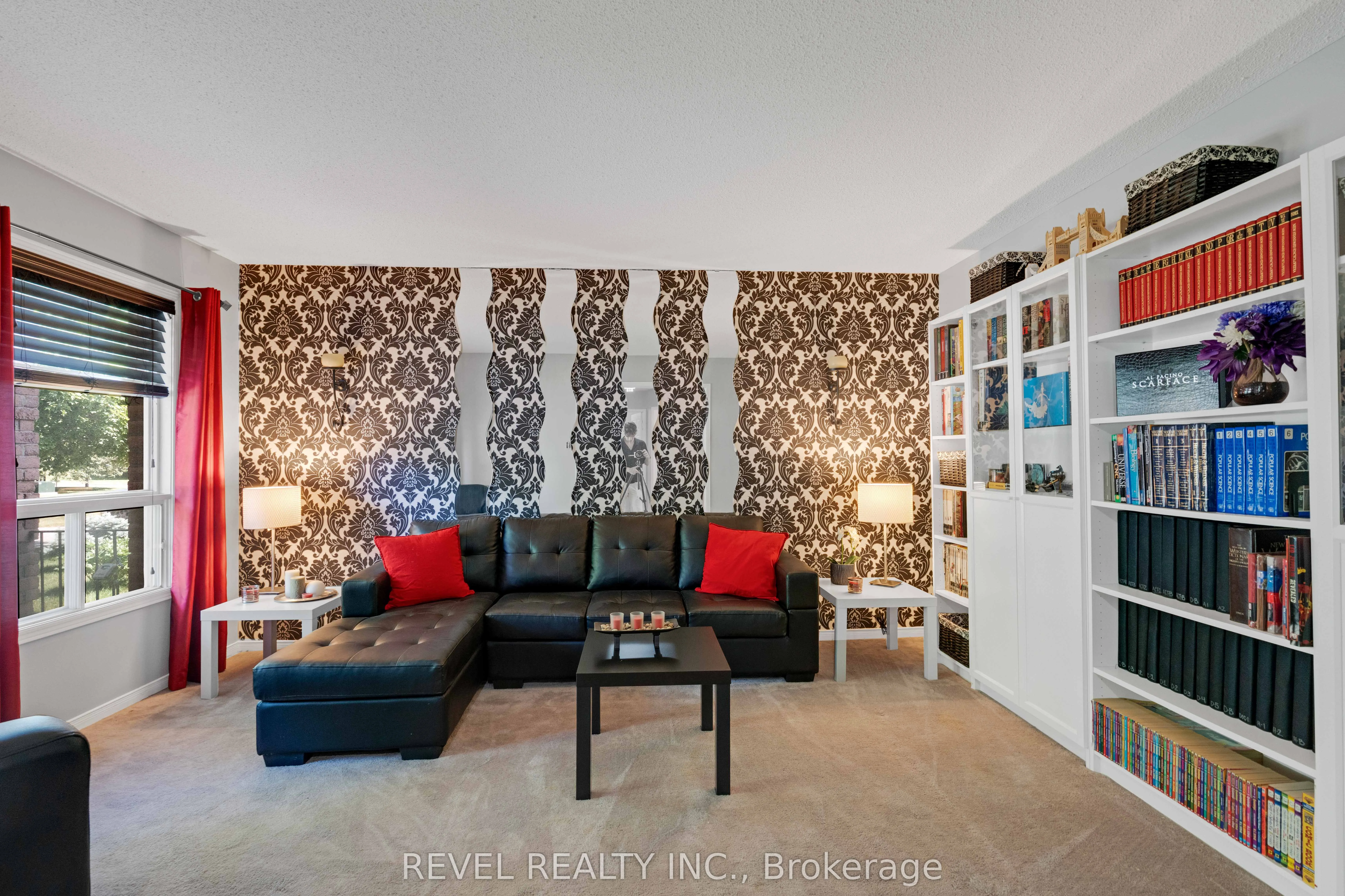 42 Deer Valley Drive