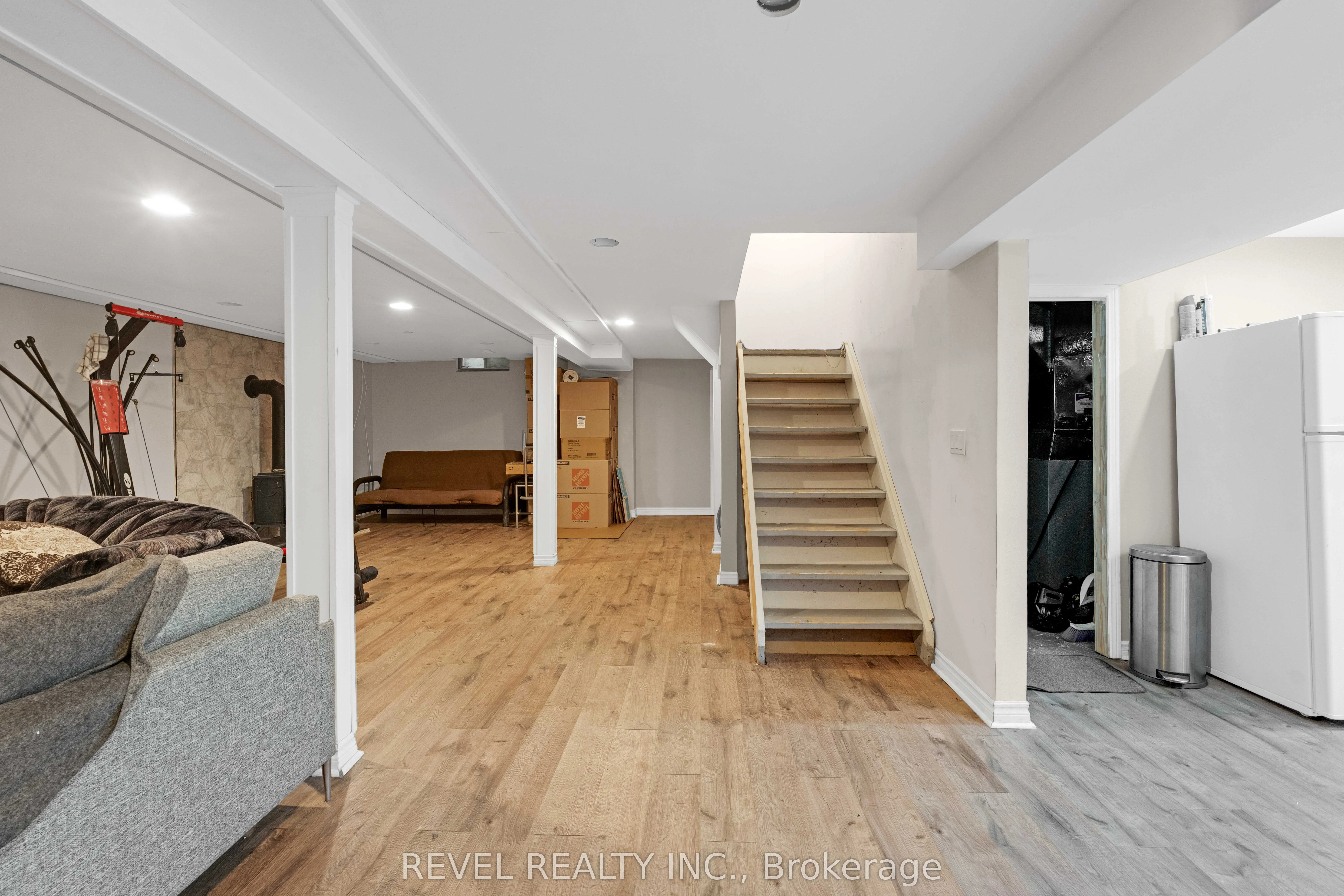 42 Deer Valley Drive
