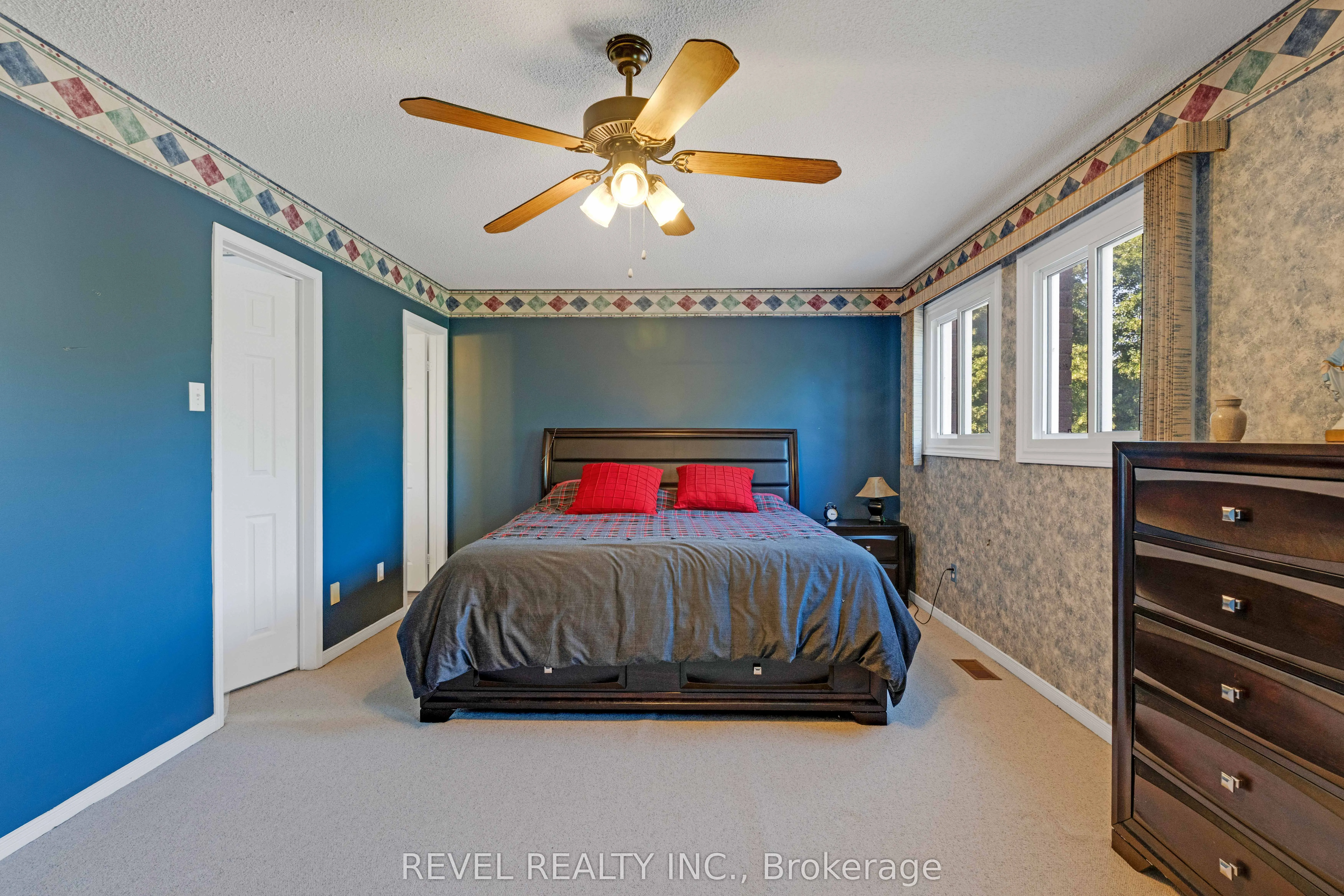 42 Deer Valley Drive