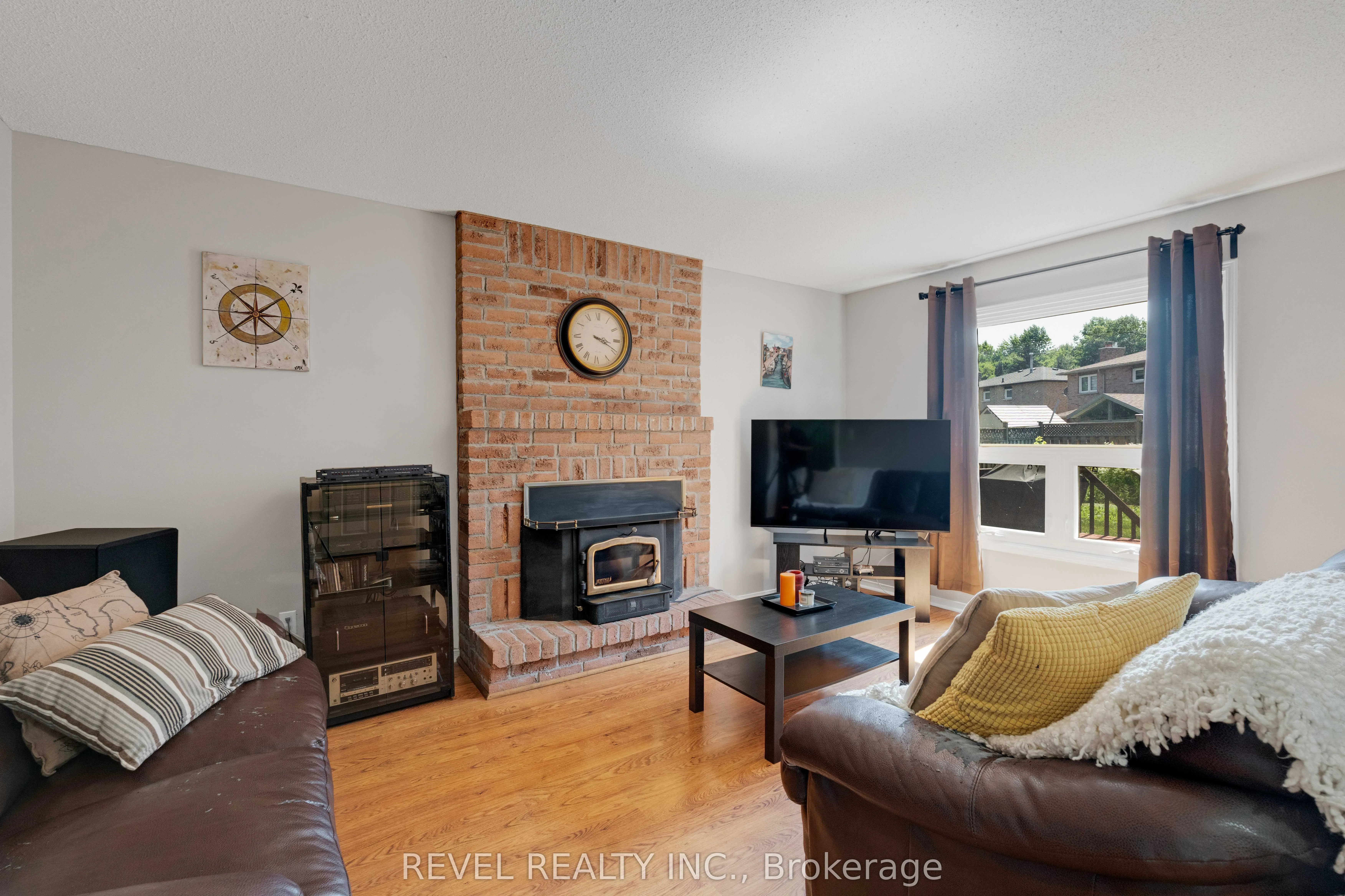 42 Deer Valley Drive