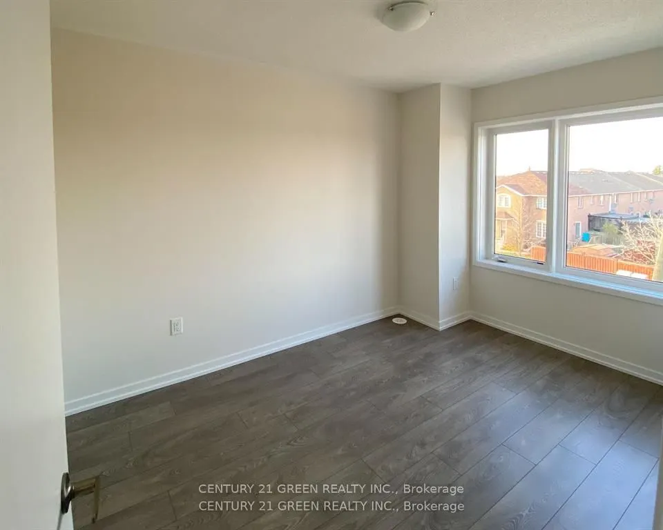 142 Landsbridge Street