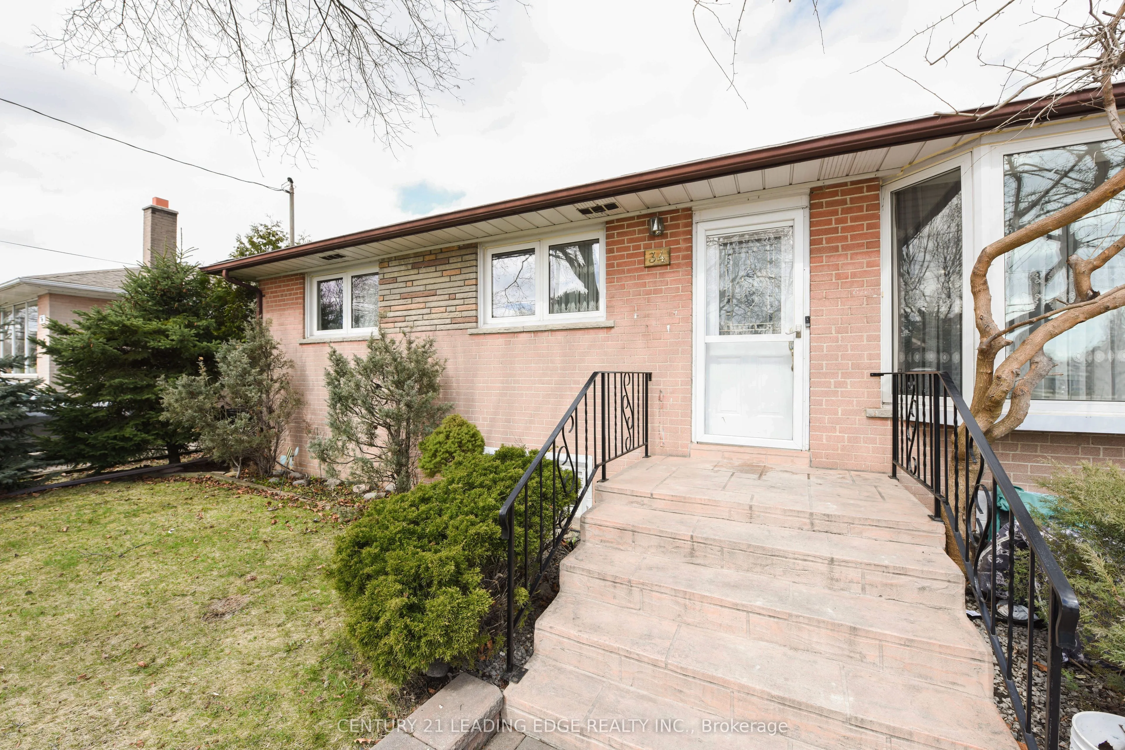34 Paragon Road
