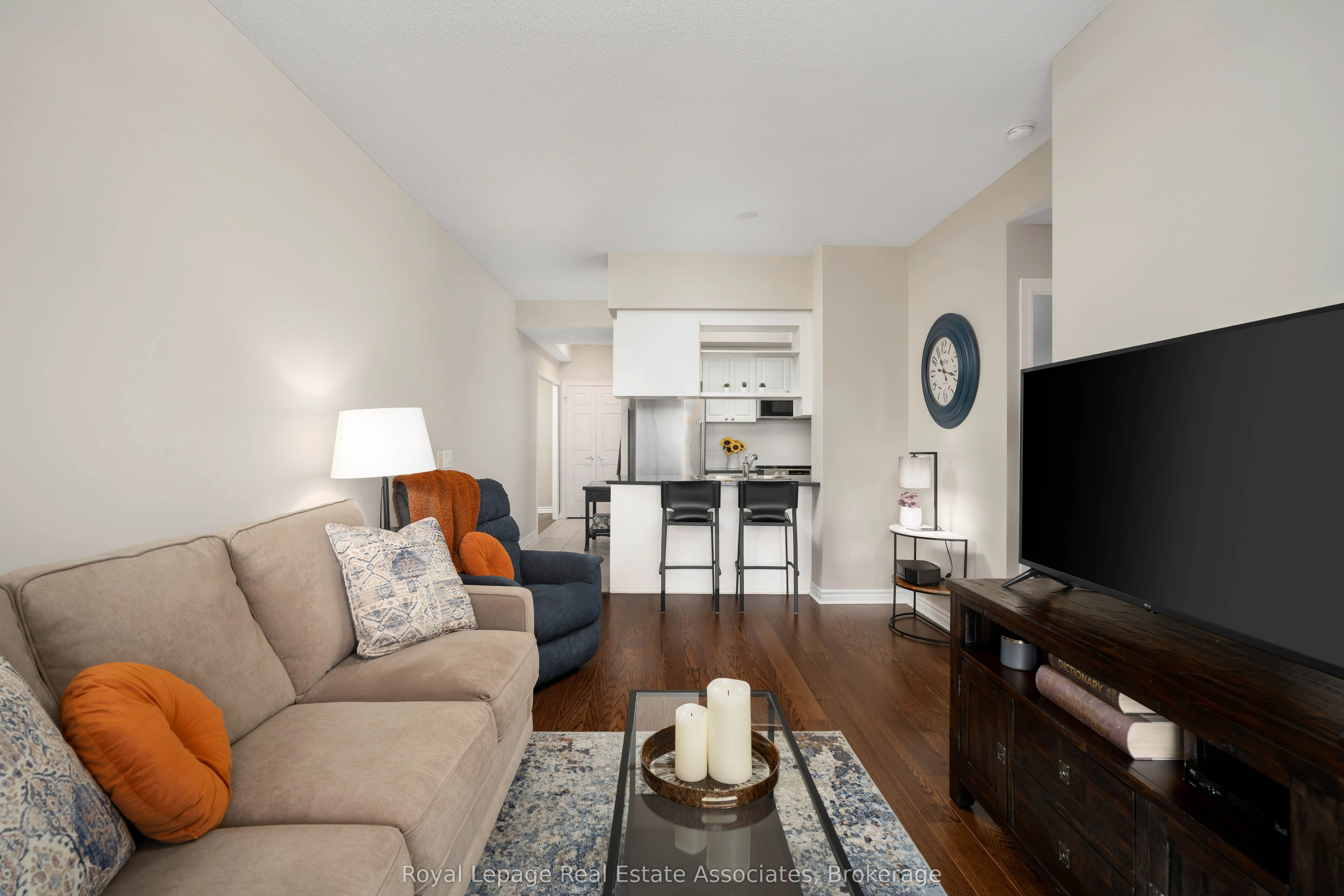 2325 Central Park Drive, #1112
