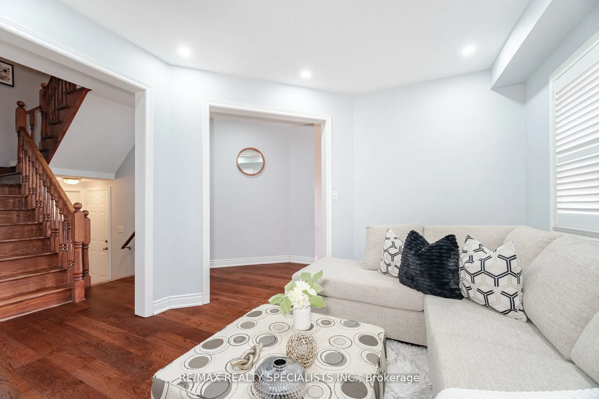 8 Goreridge Crescent