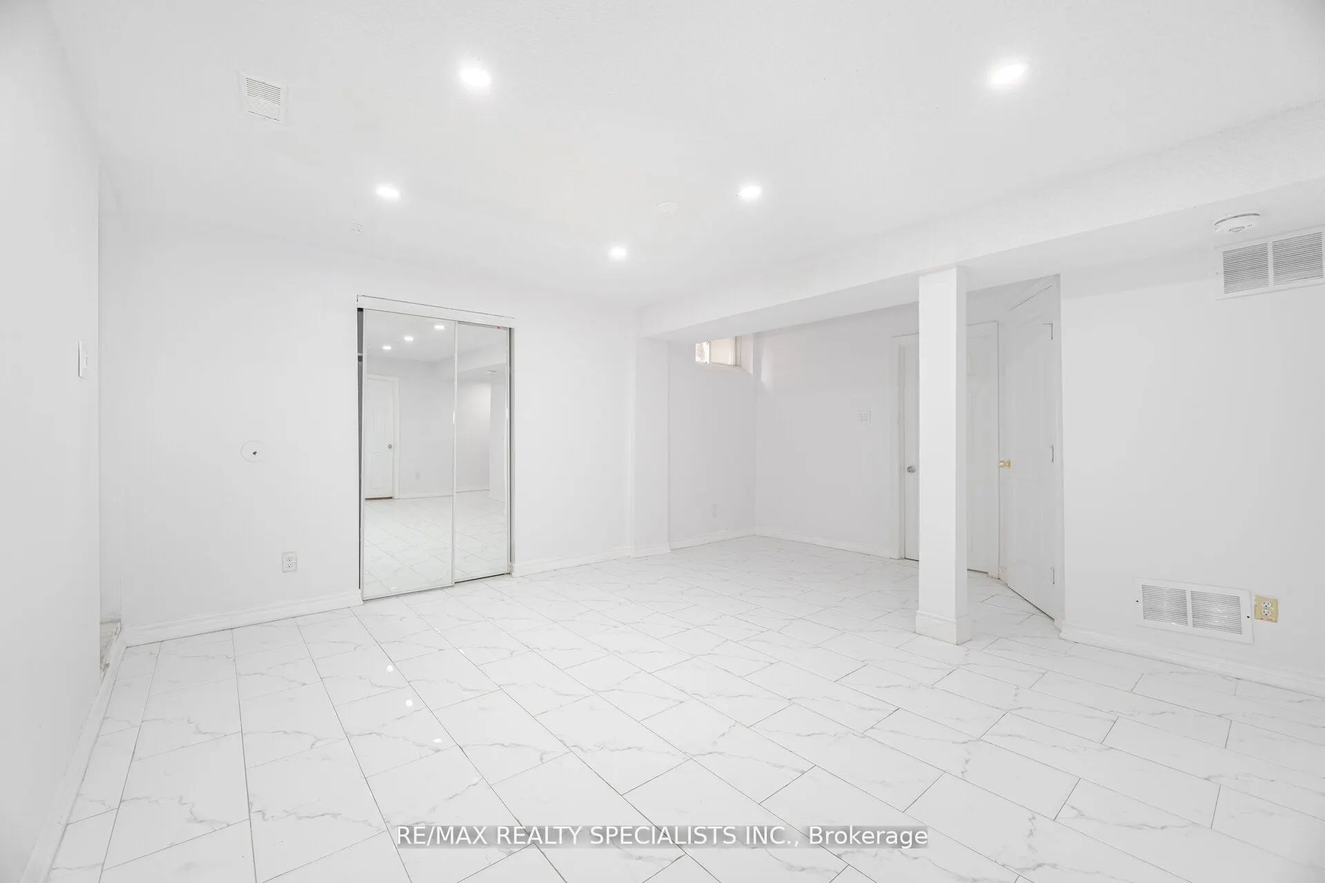 8 Goreridge Crescent