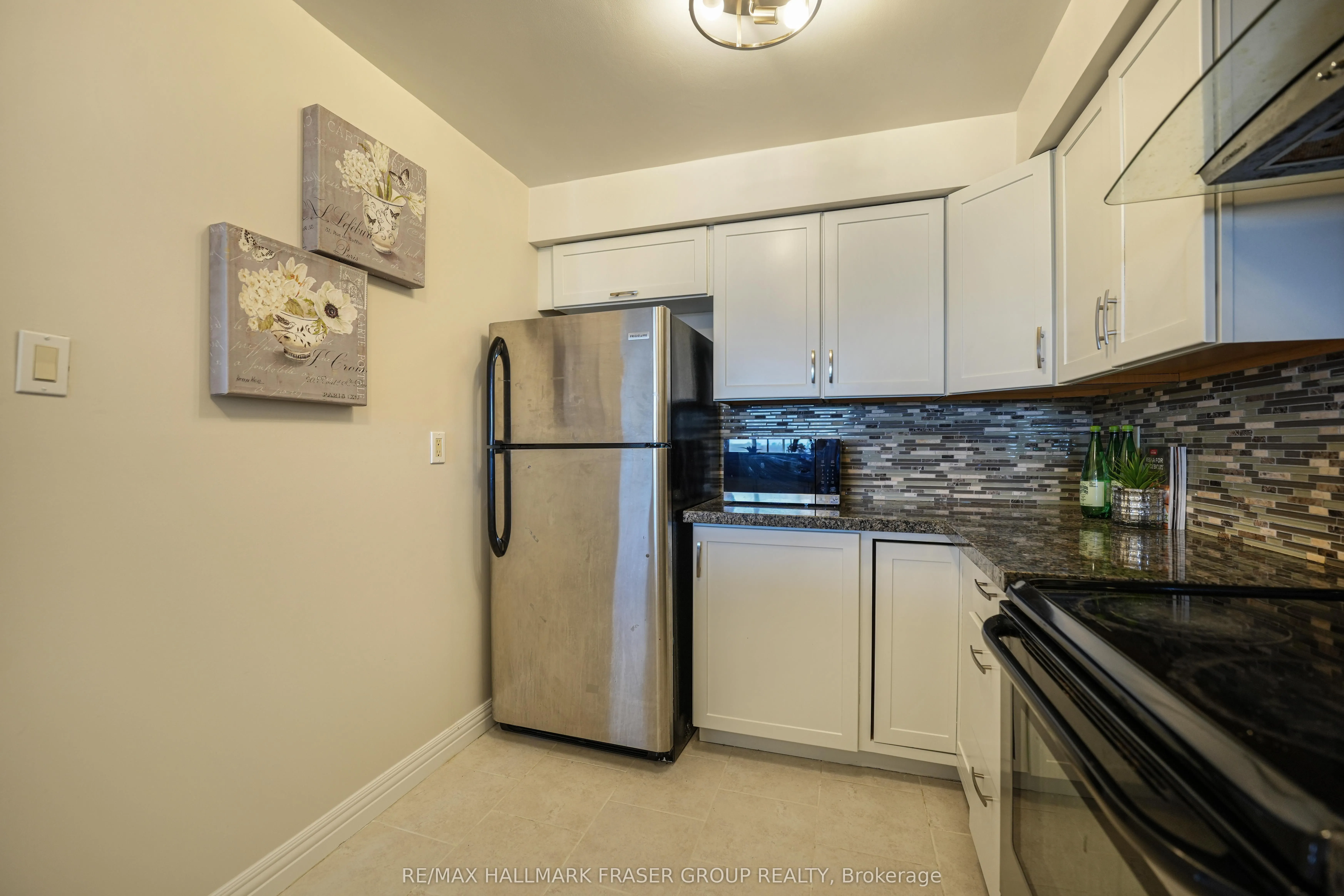3845 Lake Shore Boulevard W, #1111