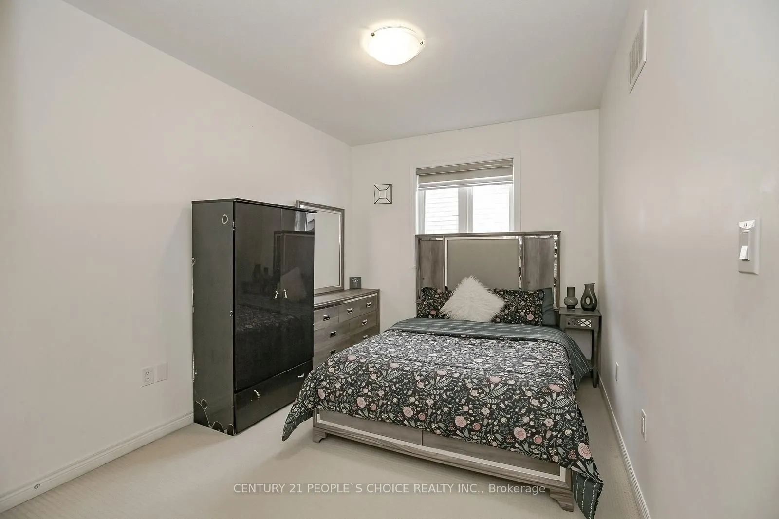 90 Hashmi Place
