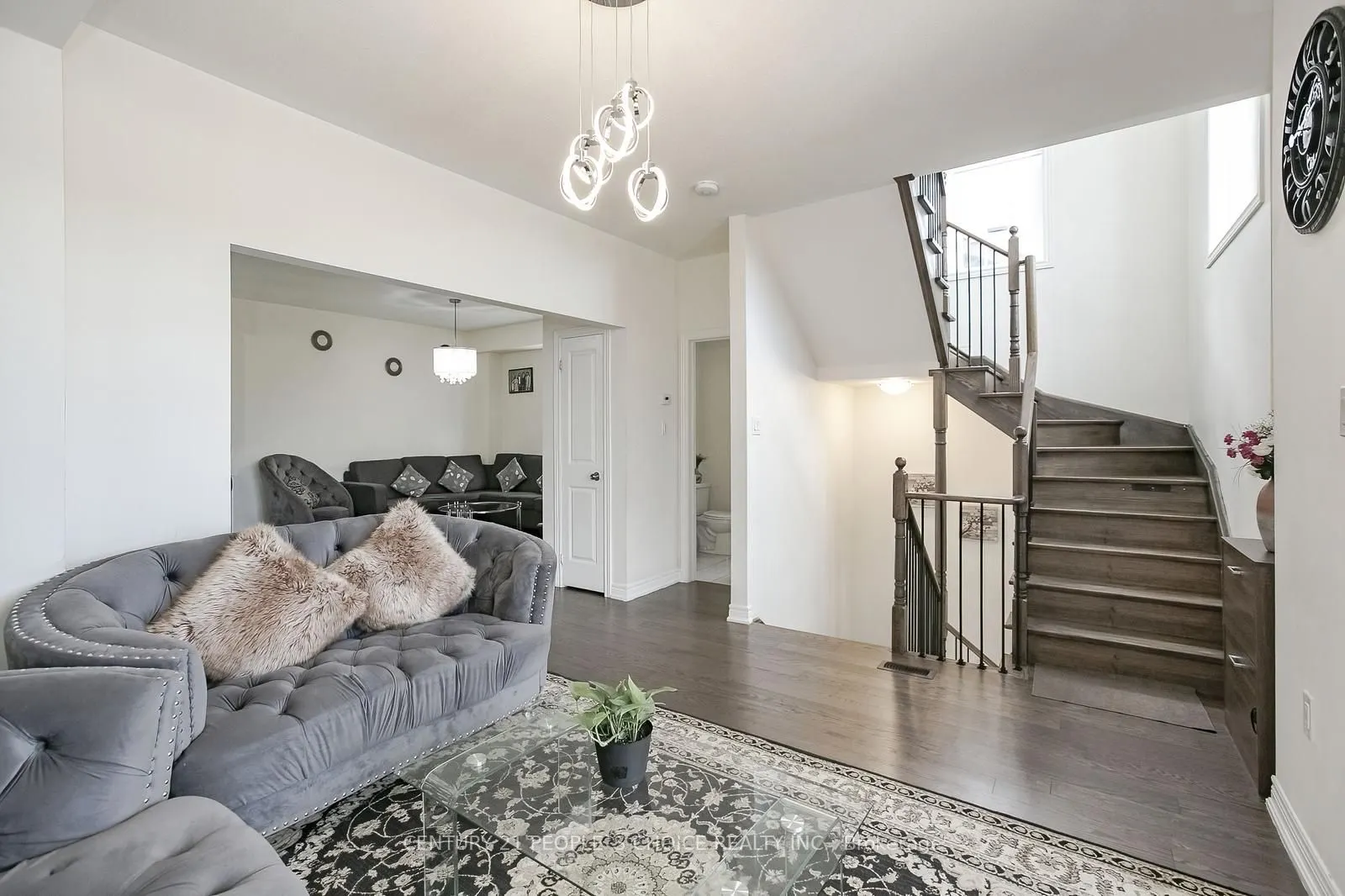 90 Hashmi Place