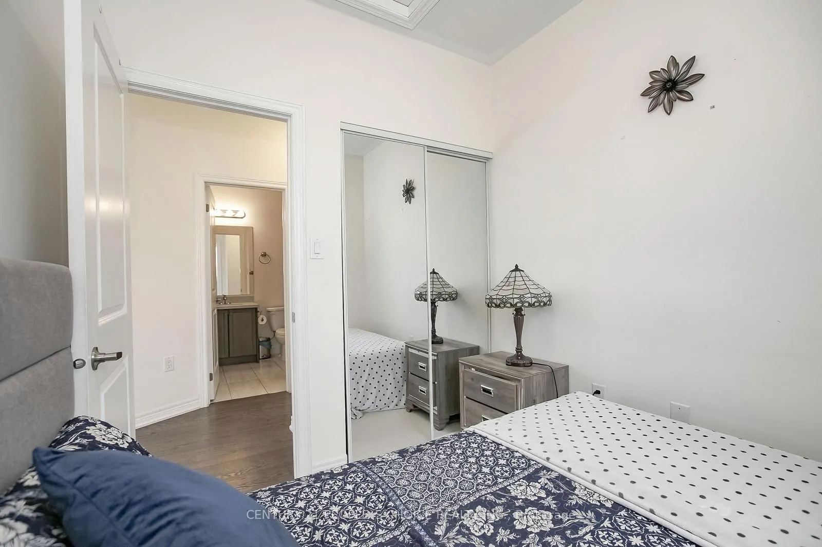 90 Hashmi Place