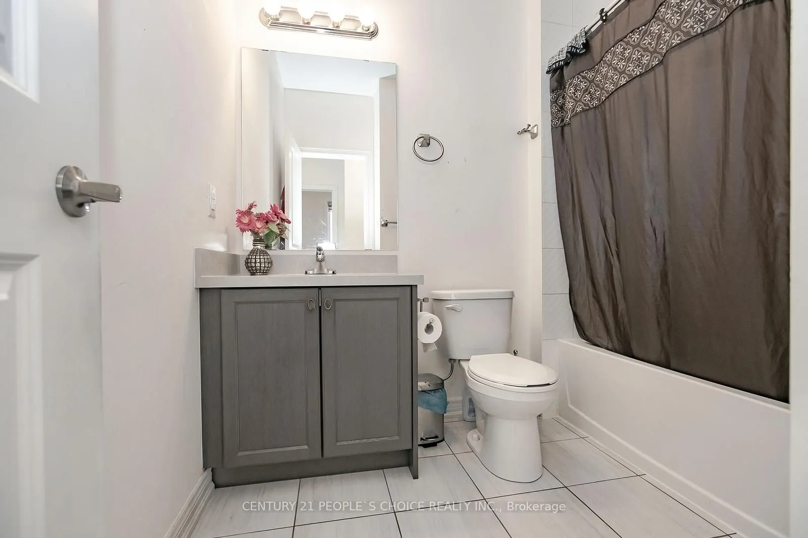 90 Hashmi Place